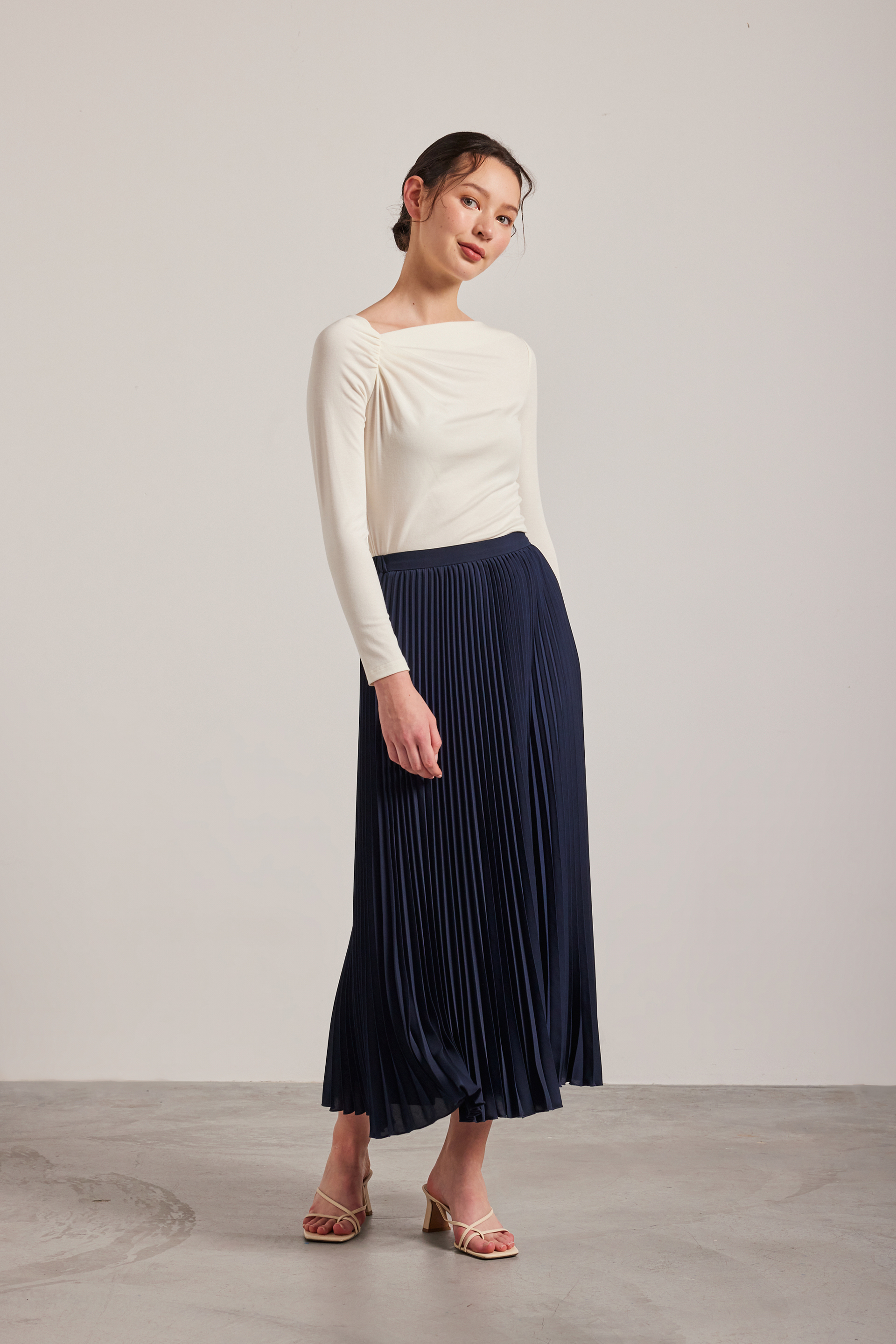 Sunray-Pleated Midi Skirt