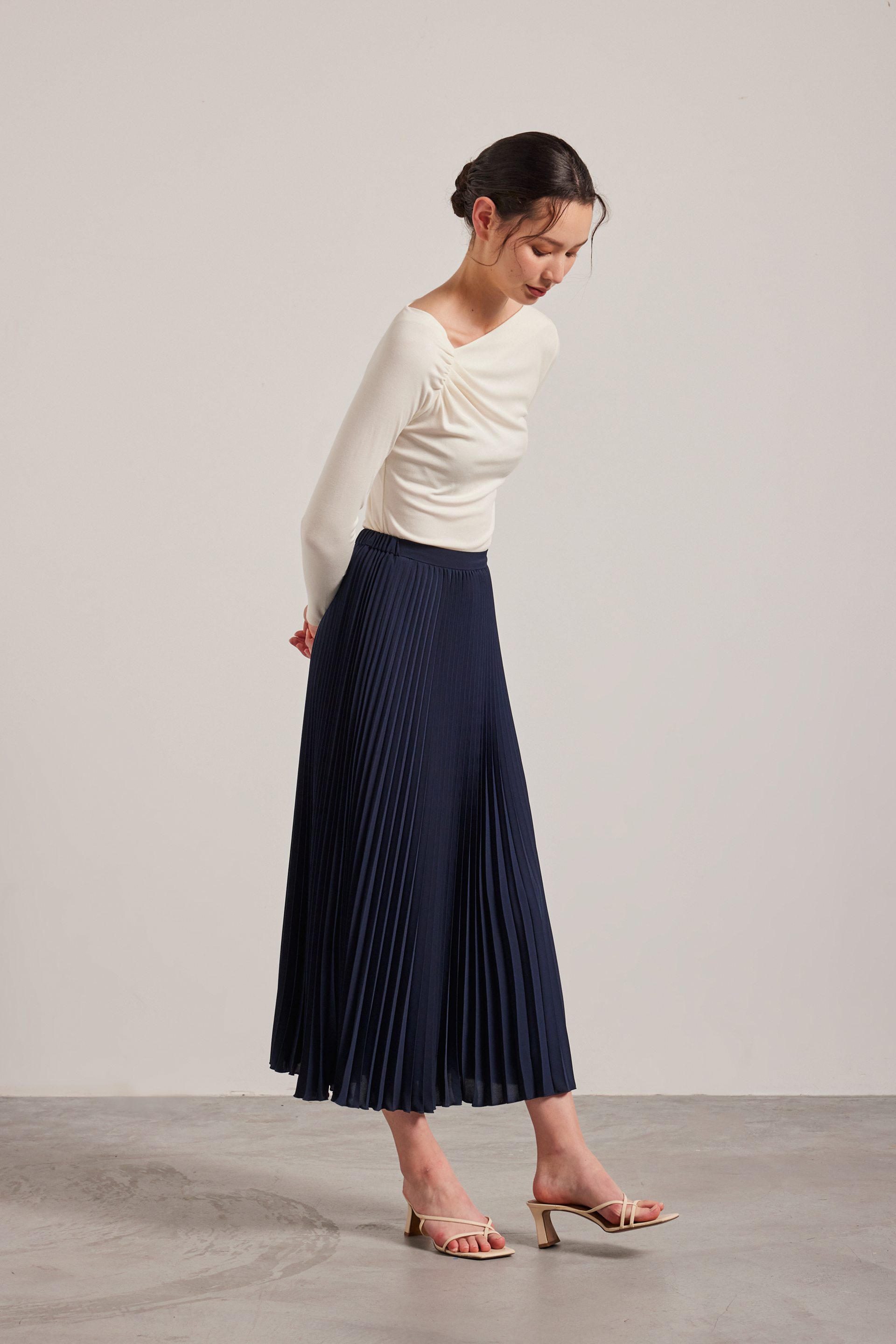 Sunray-Pleated Midi Skirt