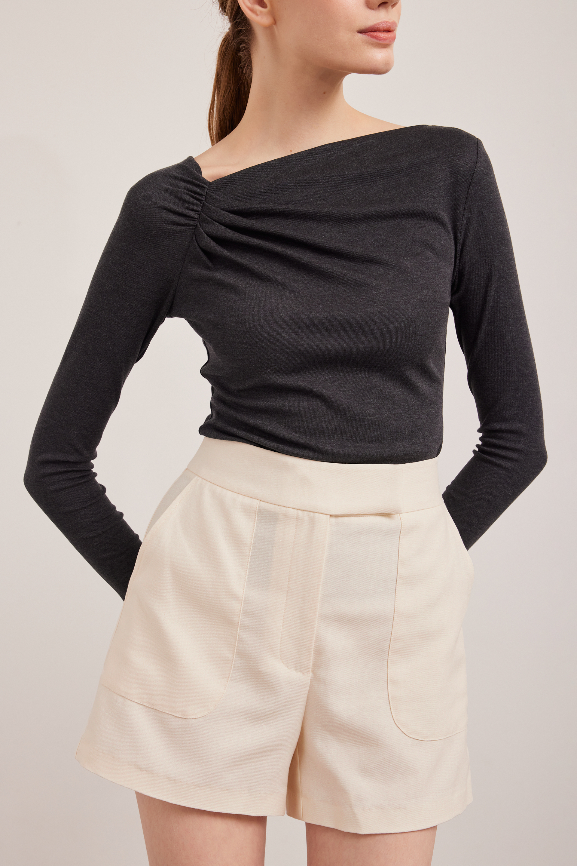 Relaxed Stitch Shorts