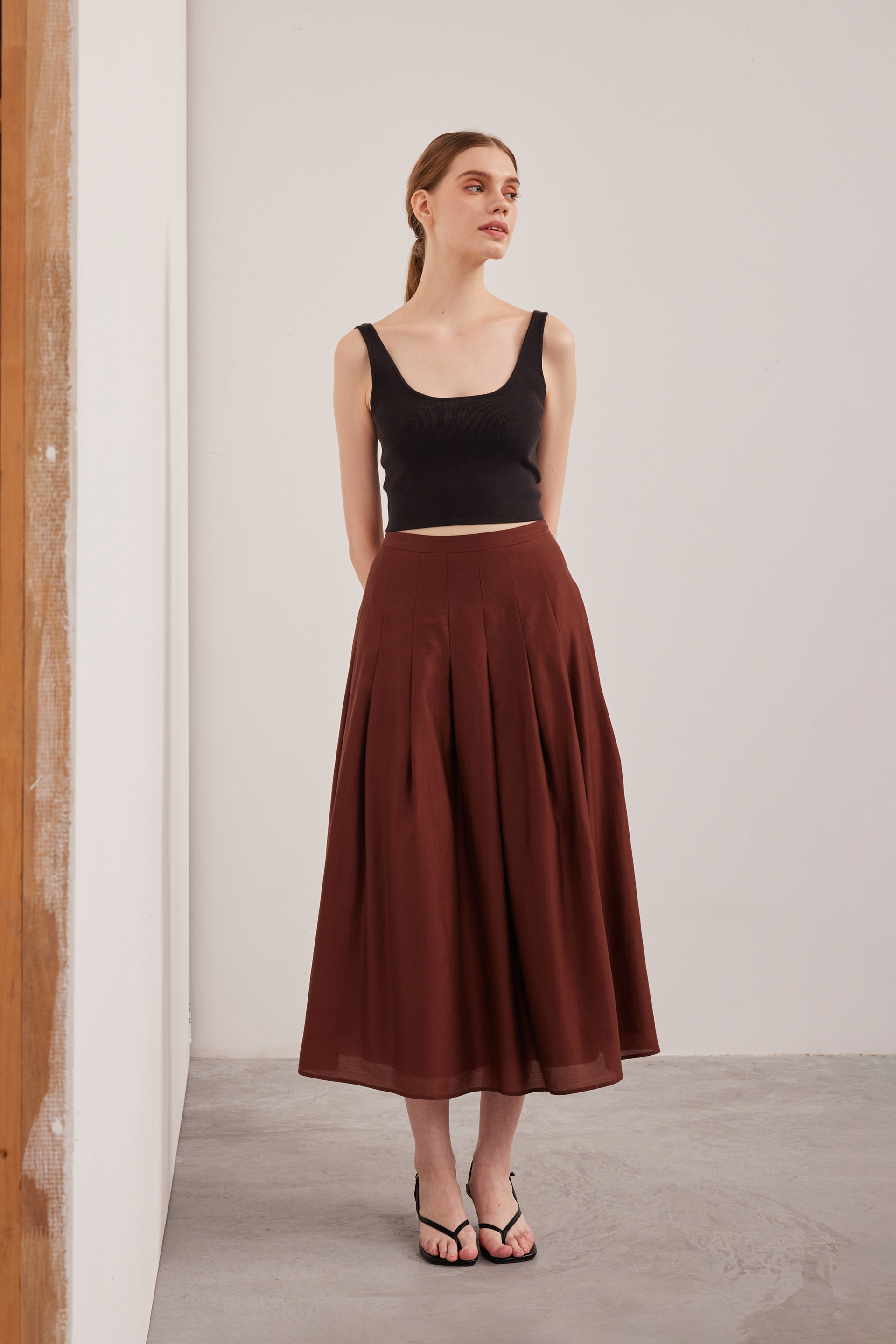 Square-Neck Knit Crop Top 