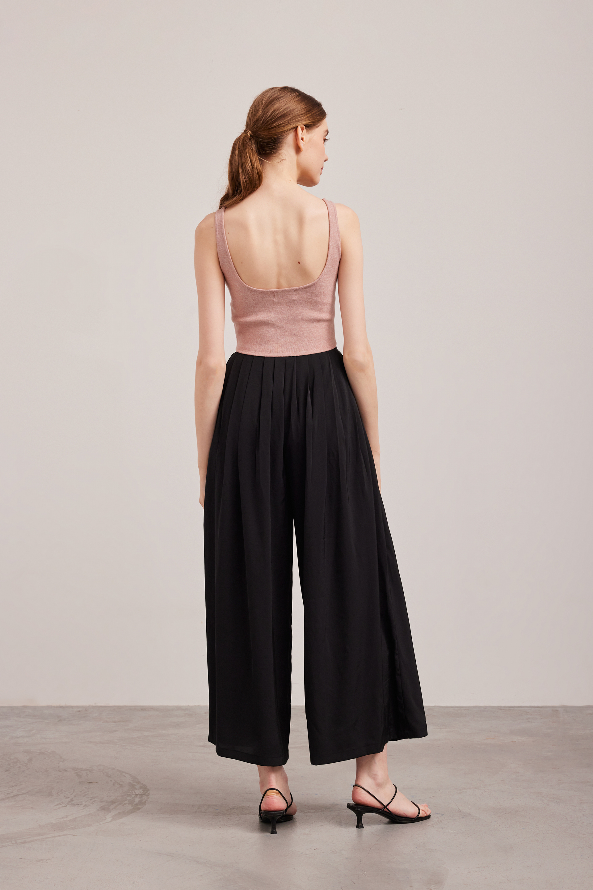 Square-Neck Knit Crop Top 