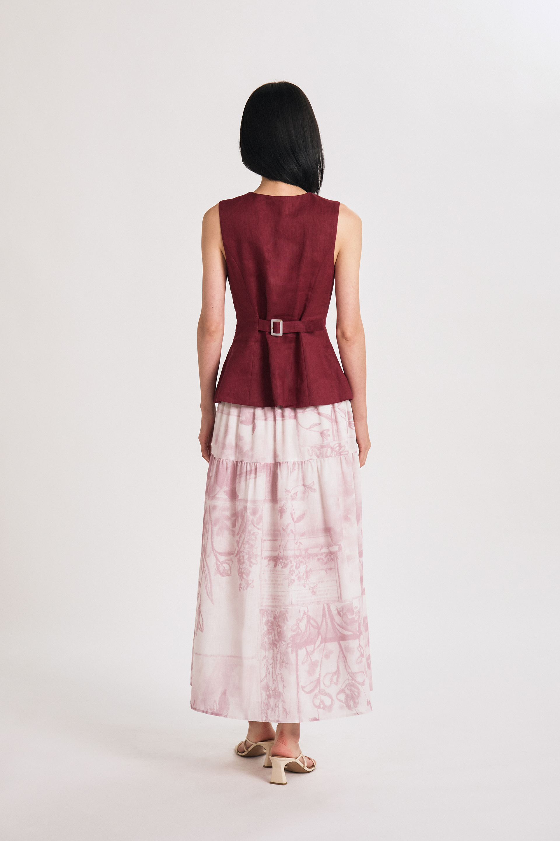 Linen Curved-Hem Vest