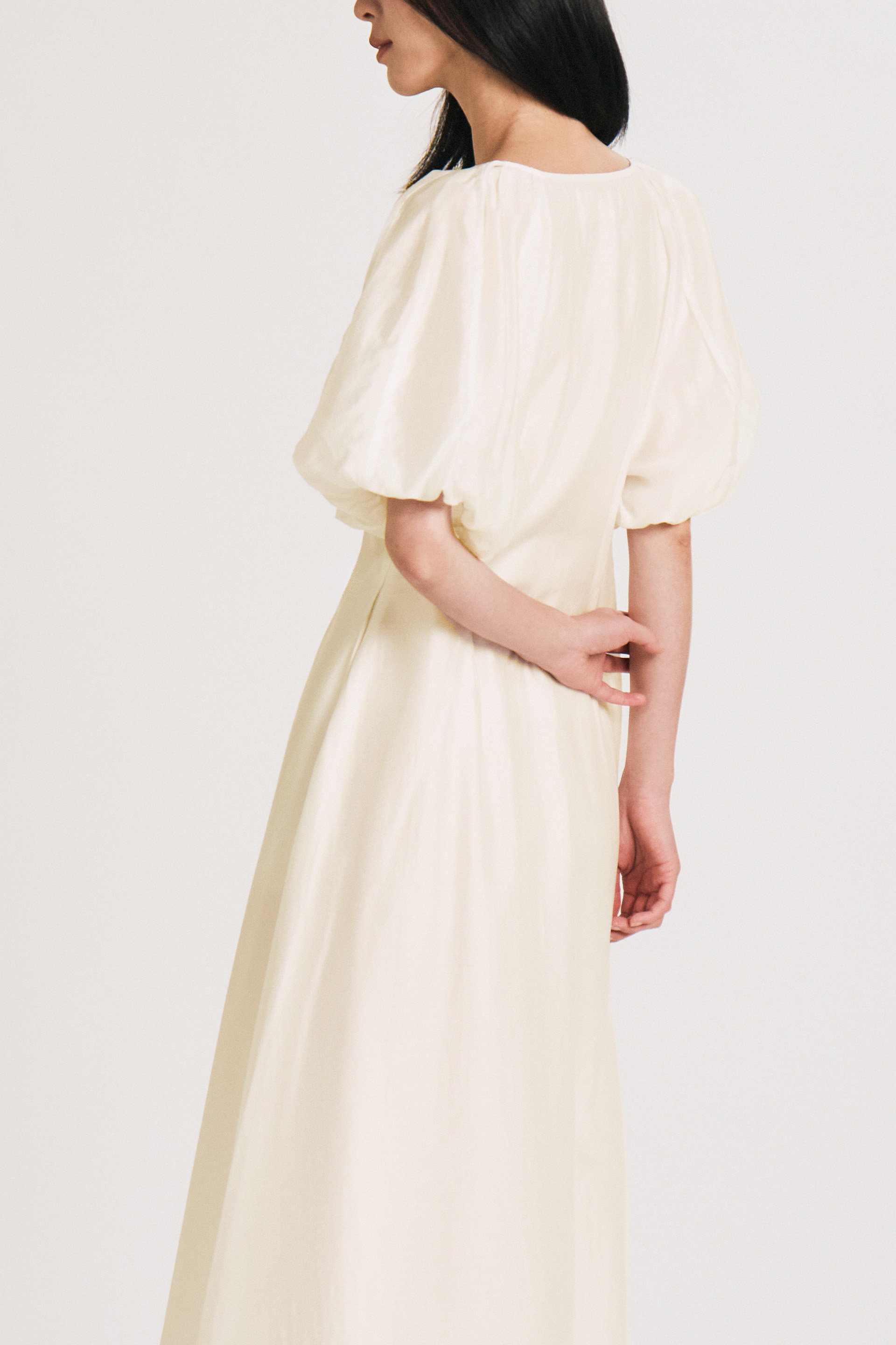 Lyocell Puff-Sleeve Midi Dress
