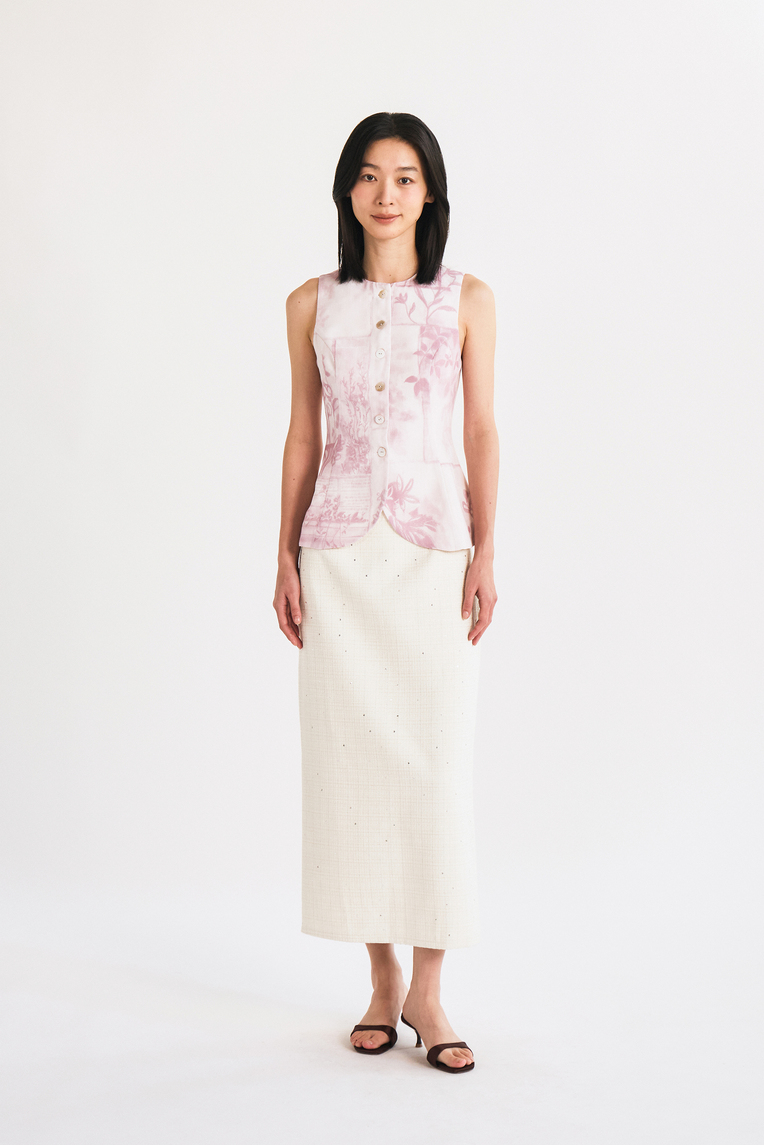 View Curved-Hem Vest