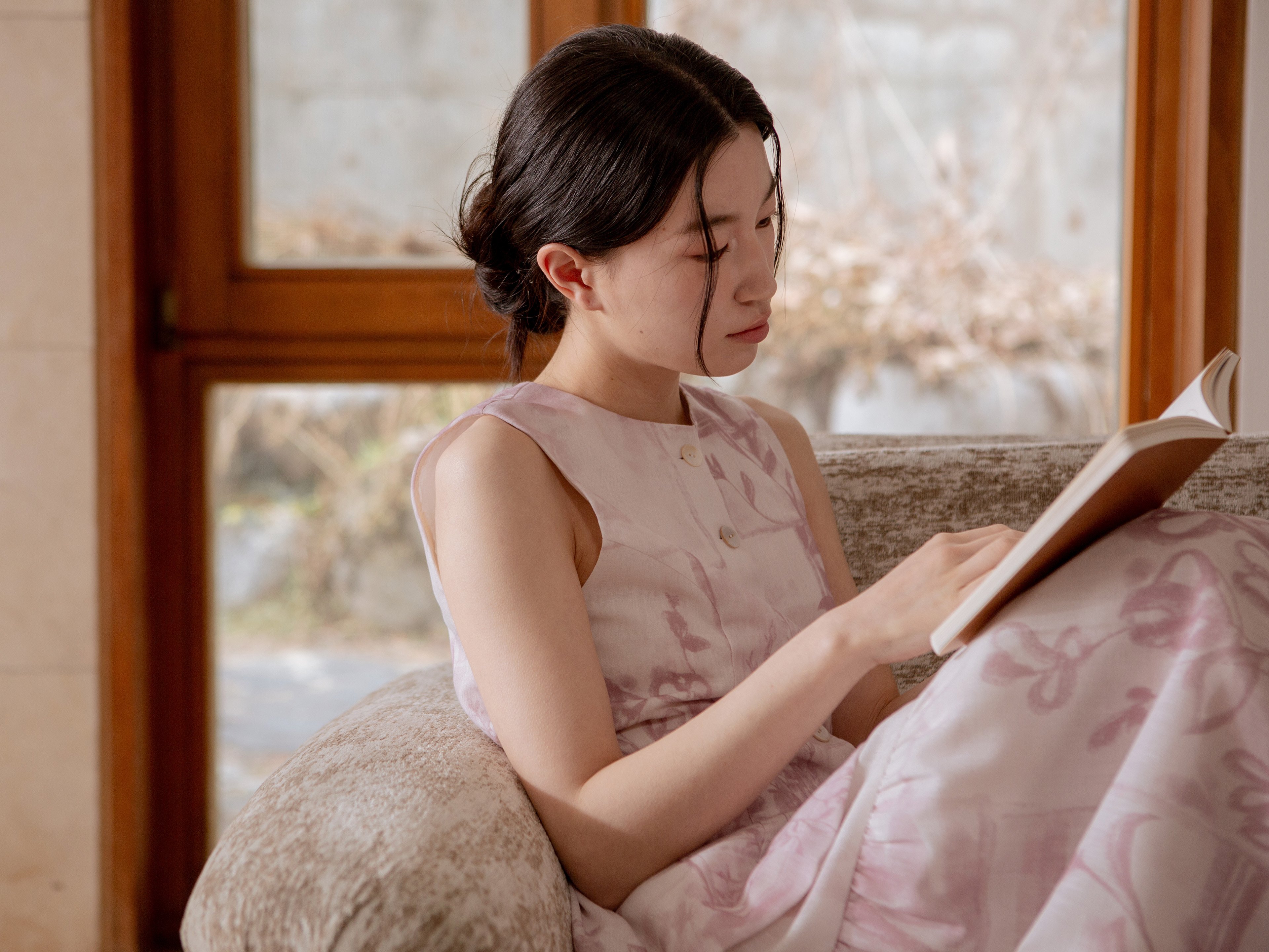 View Curved-Hem Vest