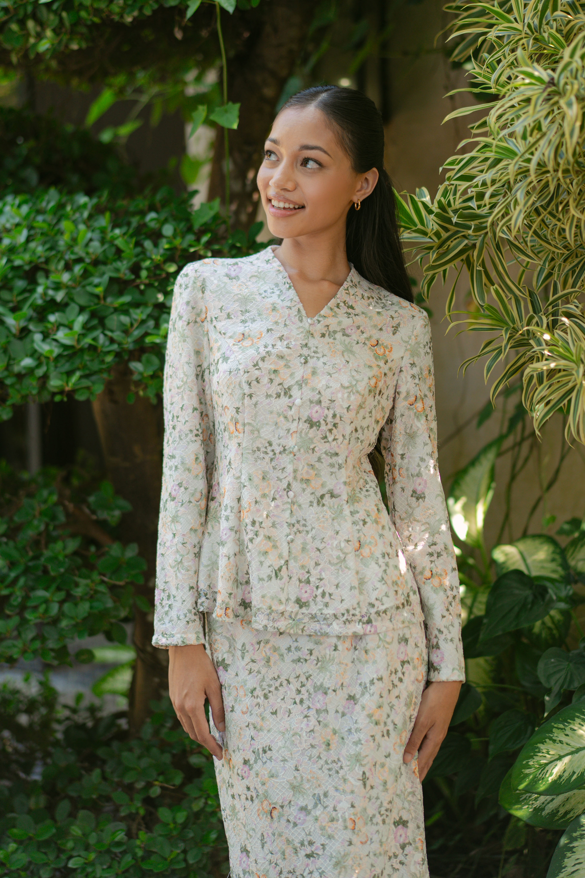 Kebaya Floral Lace Top