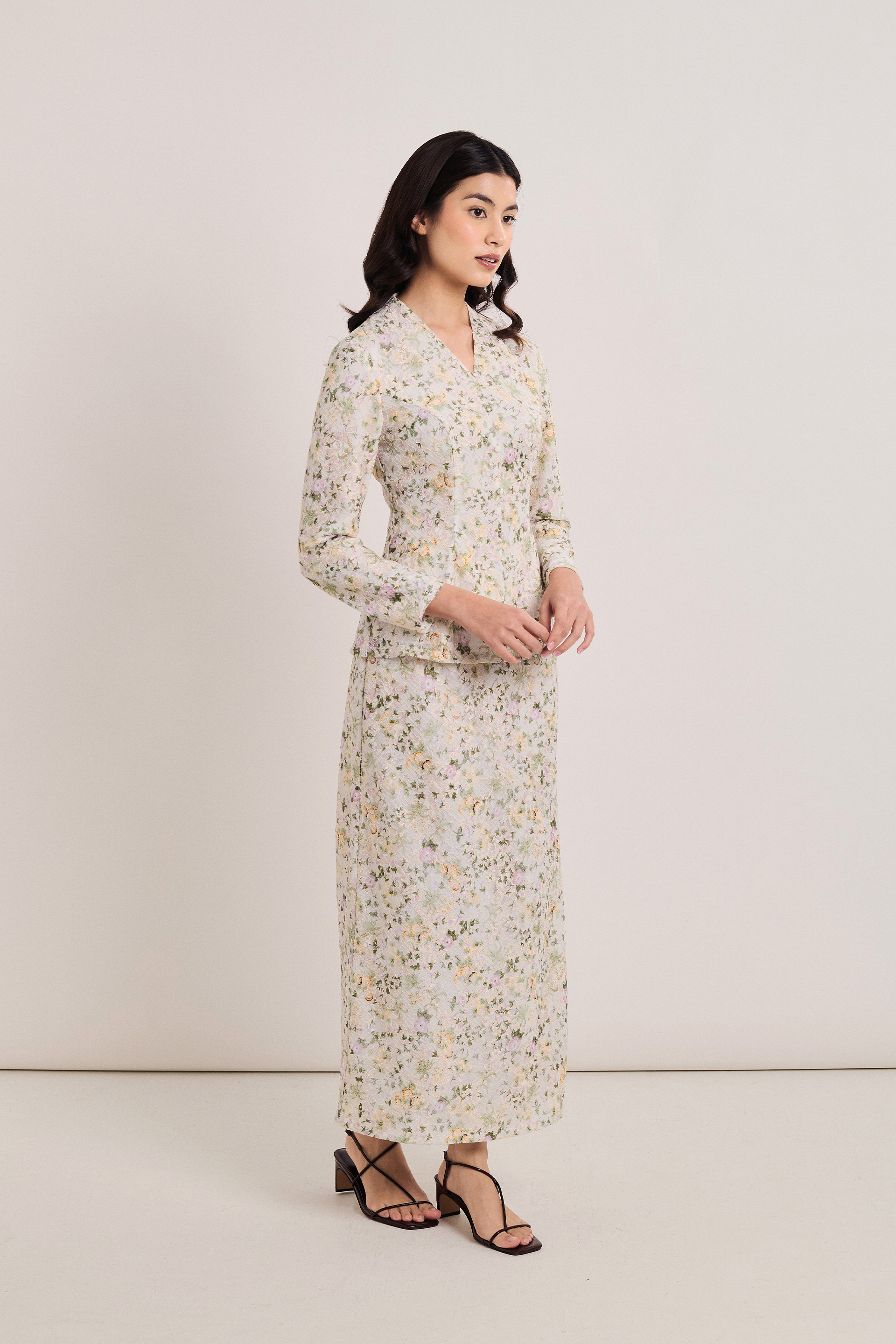 Kebaya Floral Lace Top