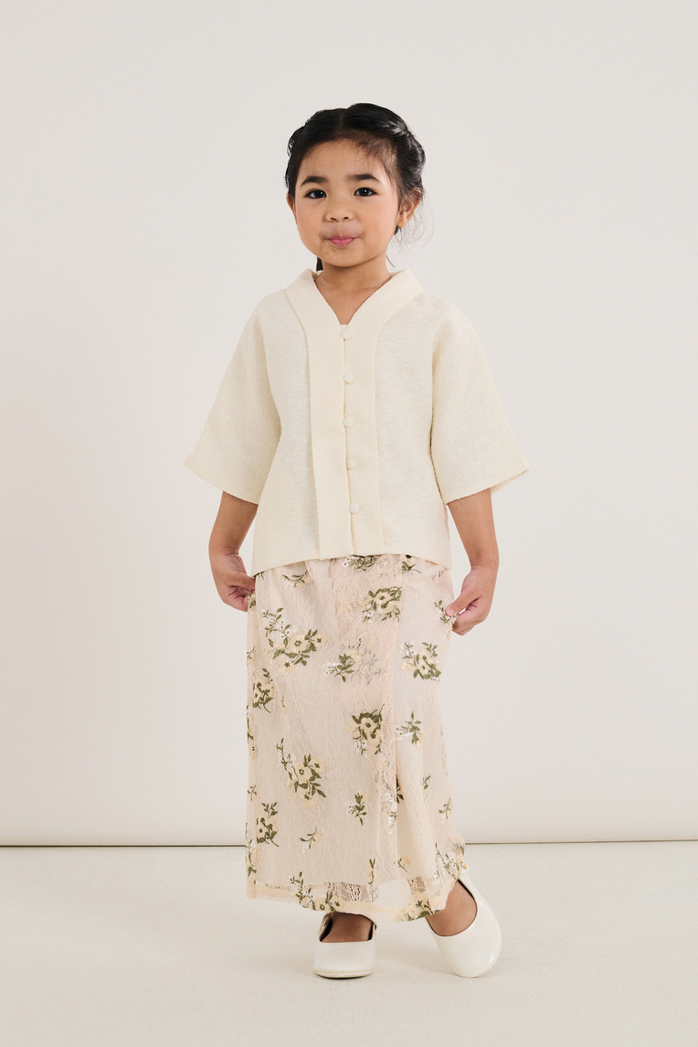 Front-Pleat Floral Lace Kebaya Skirt