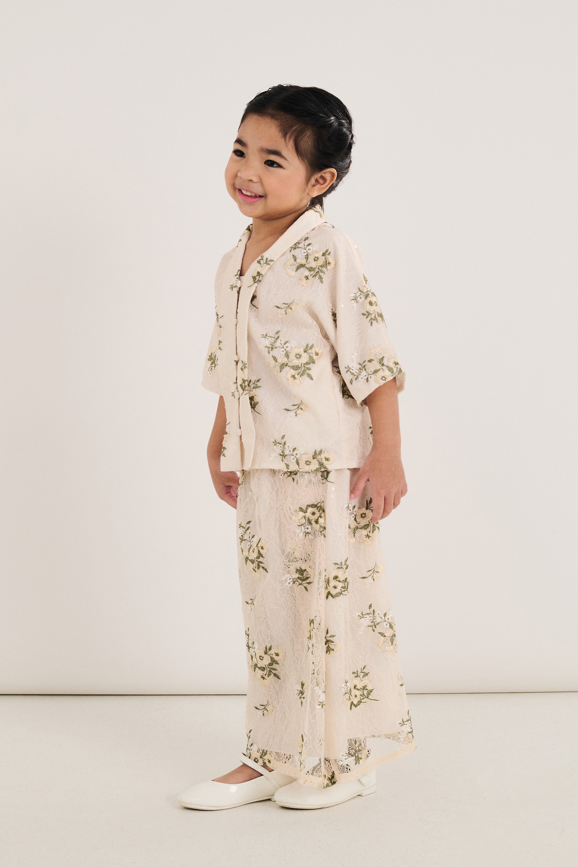 Floral Lace Kebaya Top 