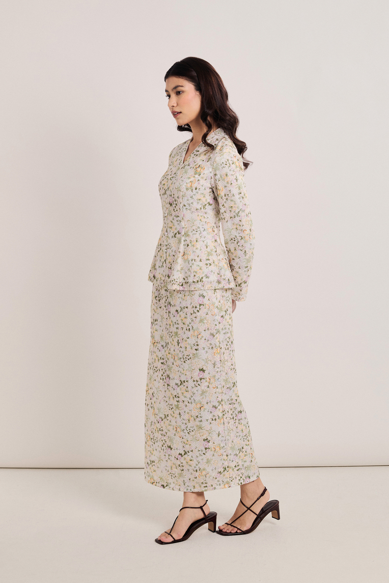 Kebaya Floral Lace Pencil Skirt