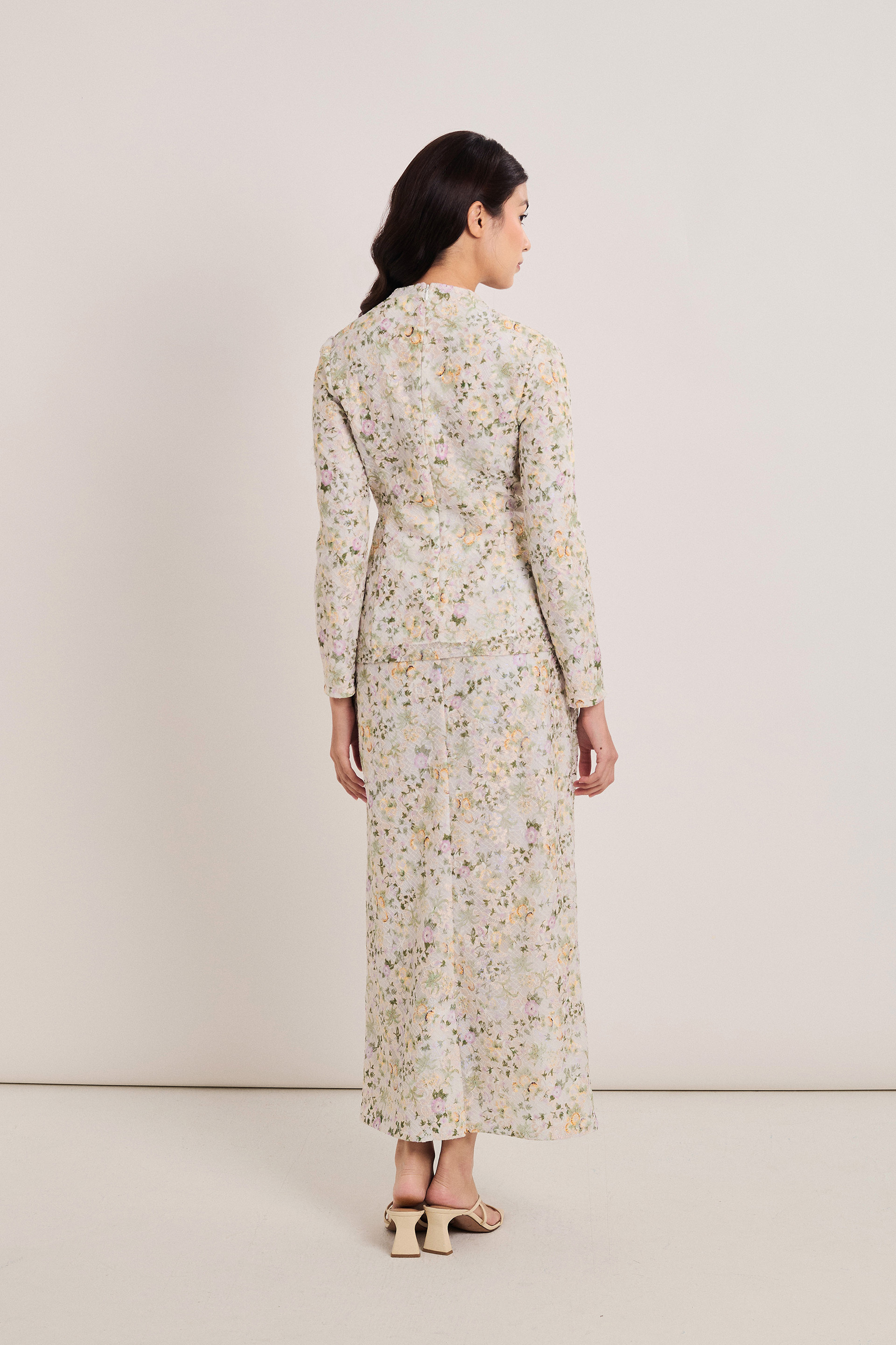 Kebaya Floral Lace Pencil Skirt