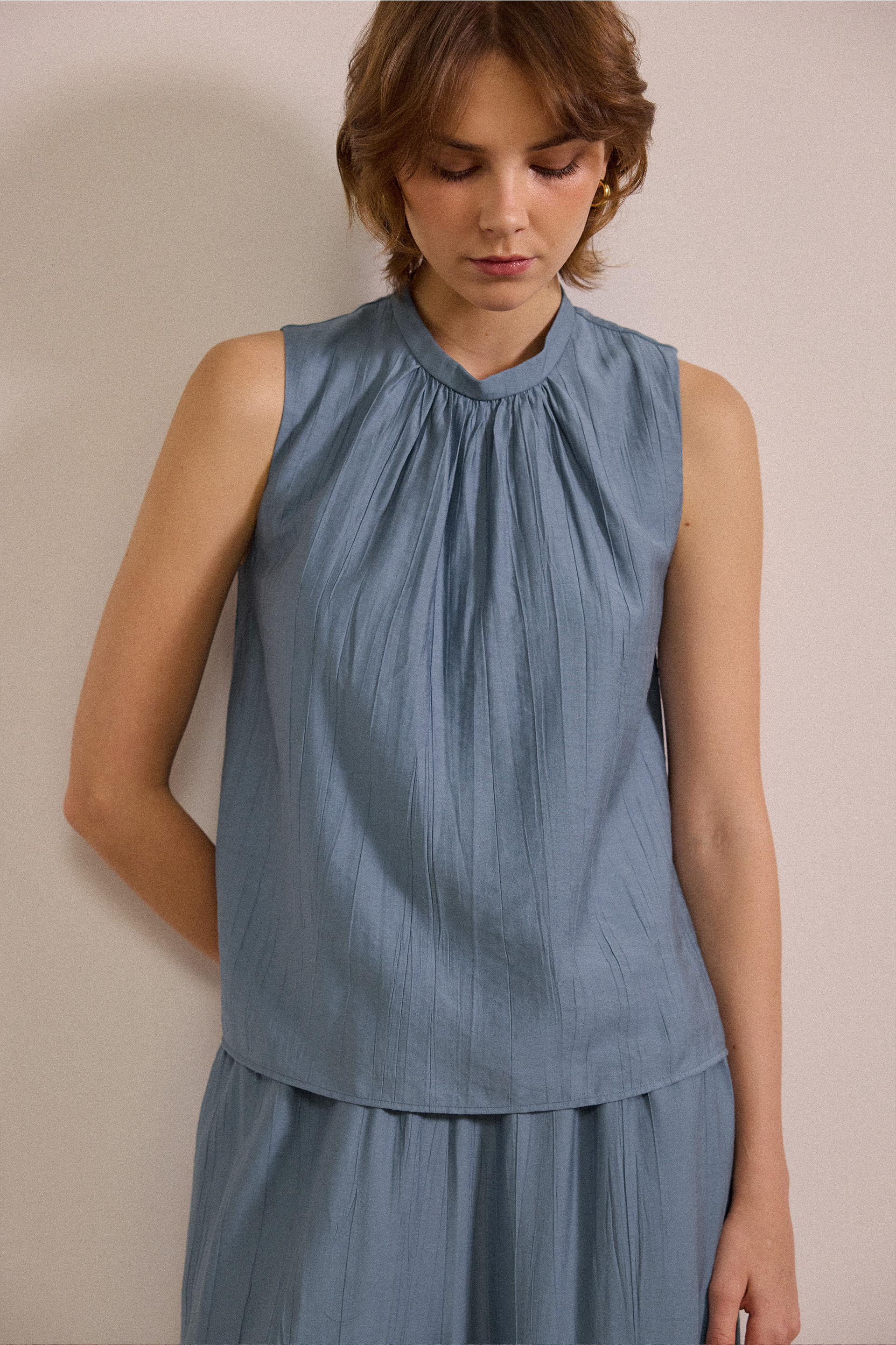 Crinkled Gathered Shift Top