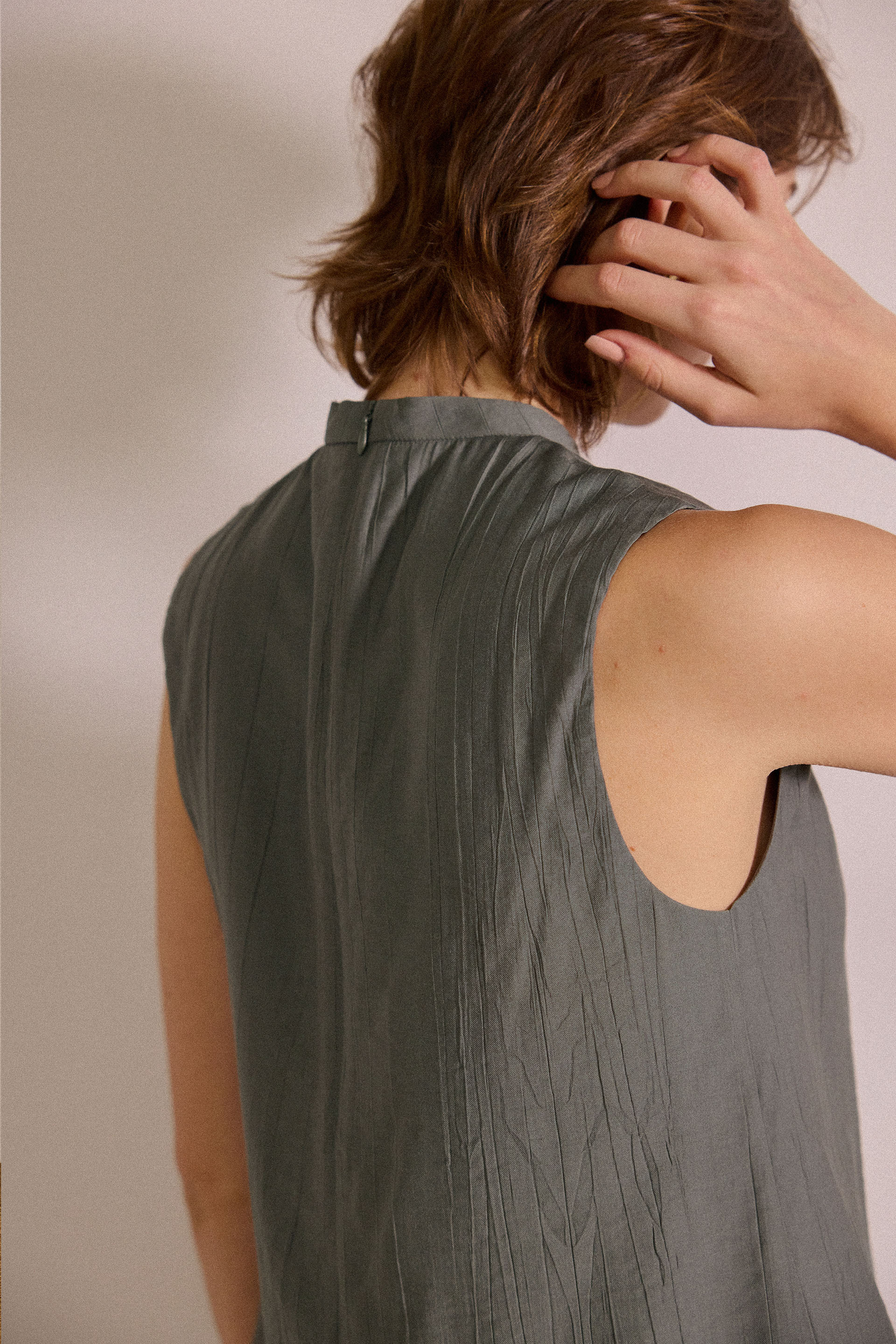 Crinkled Gathered Shift Top