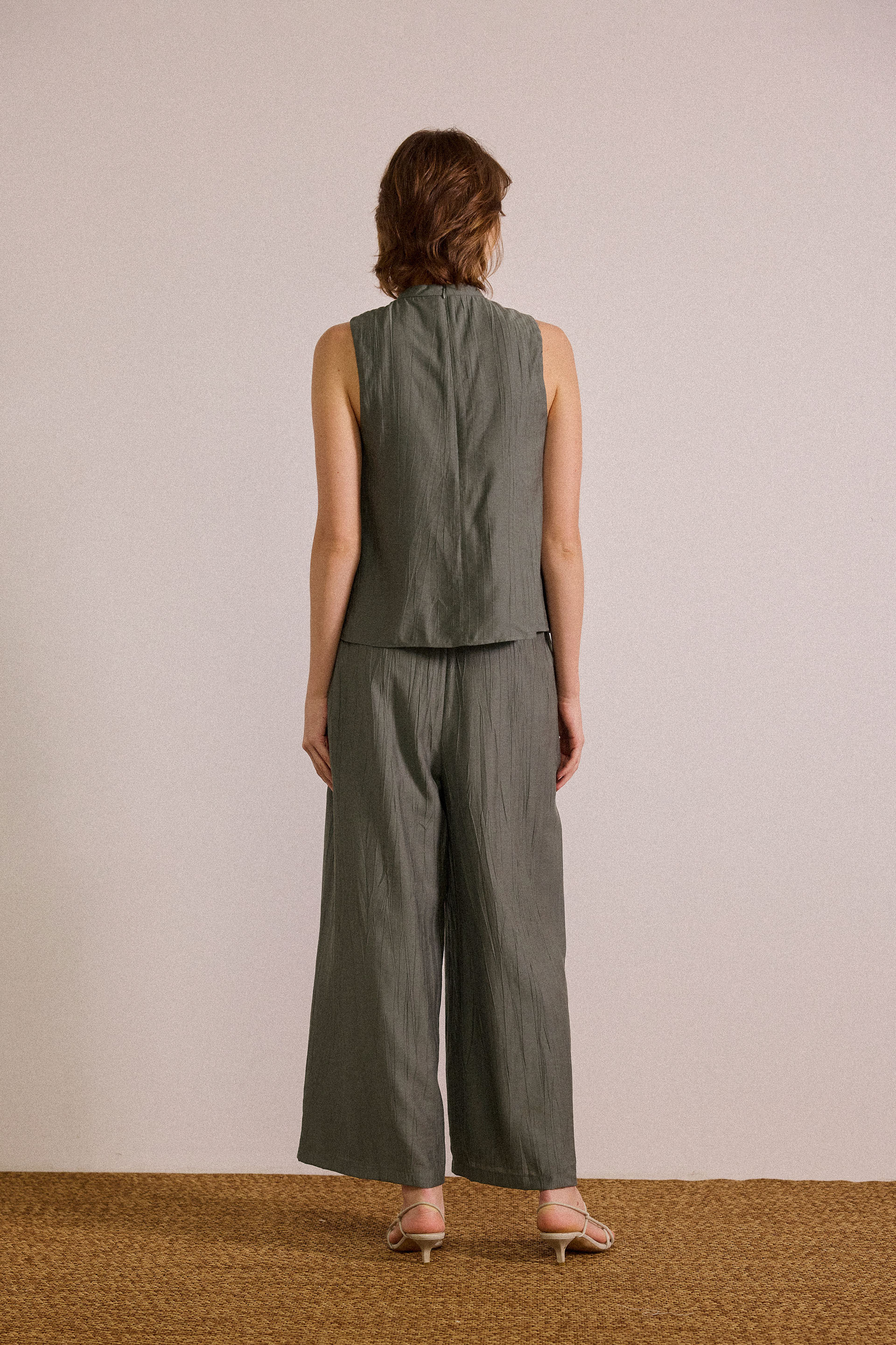 Crinkled Gathered Shift Top