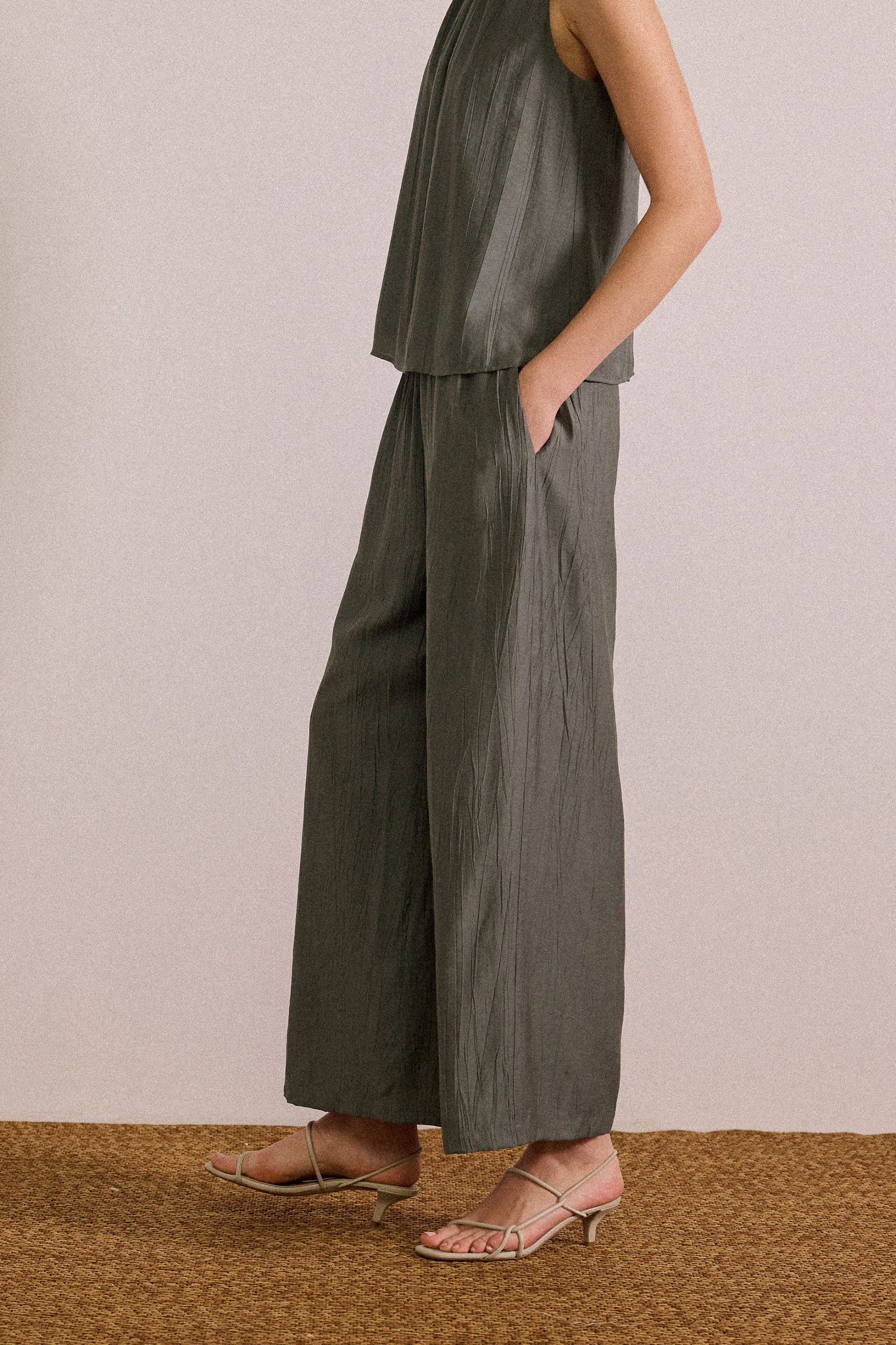 Crinkled Relaxed Pants