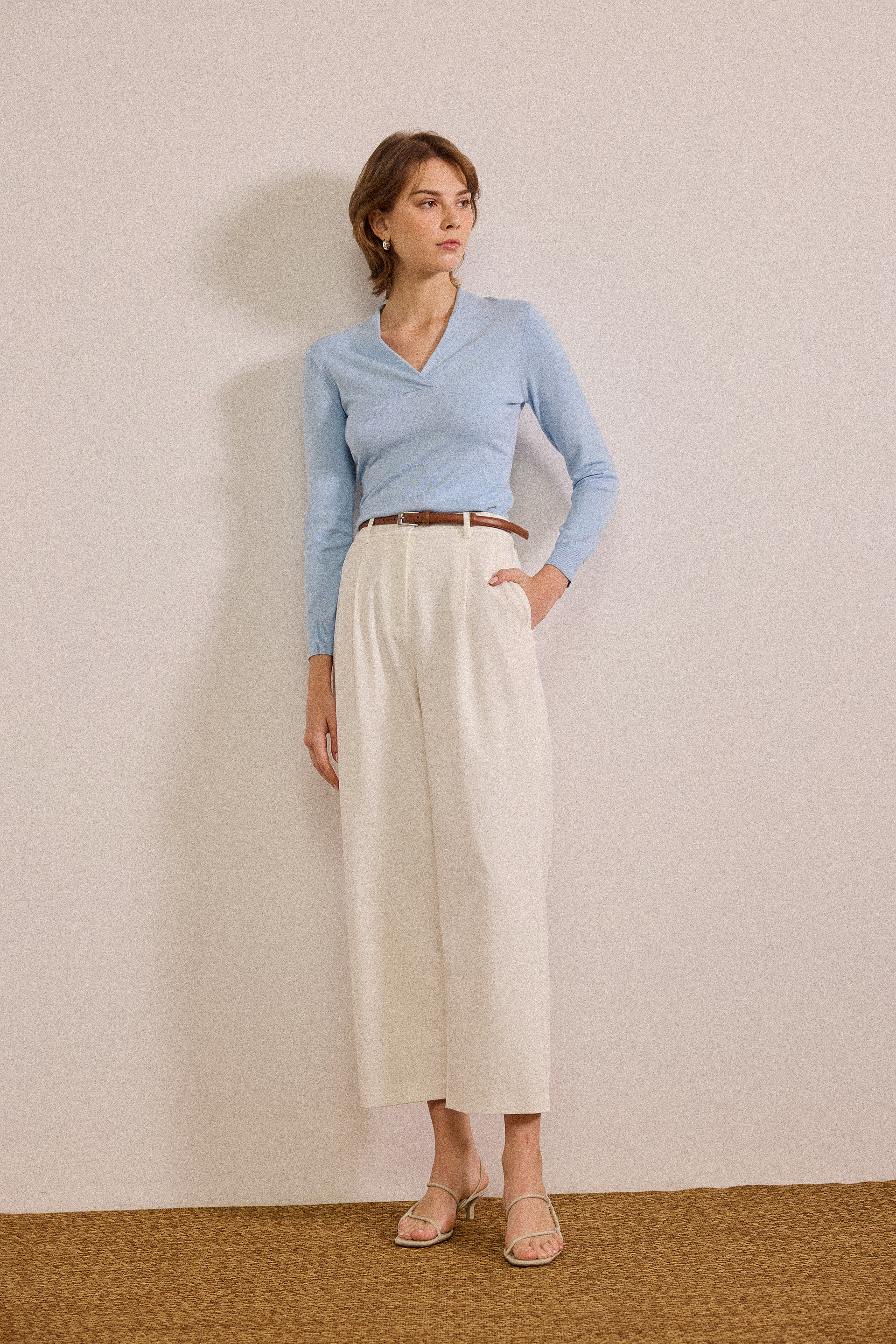 [PRE-ORDER SPECIAL] Viscose Overlap V-Neck Knit Top