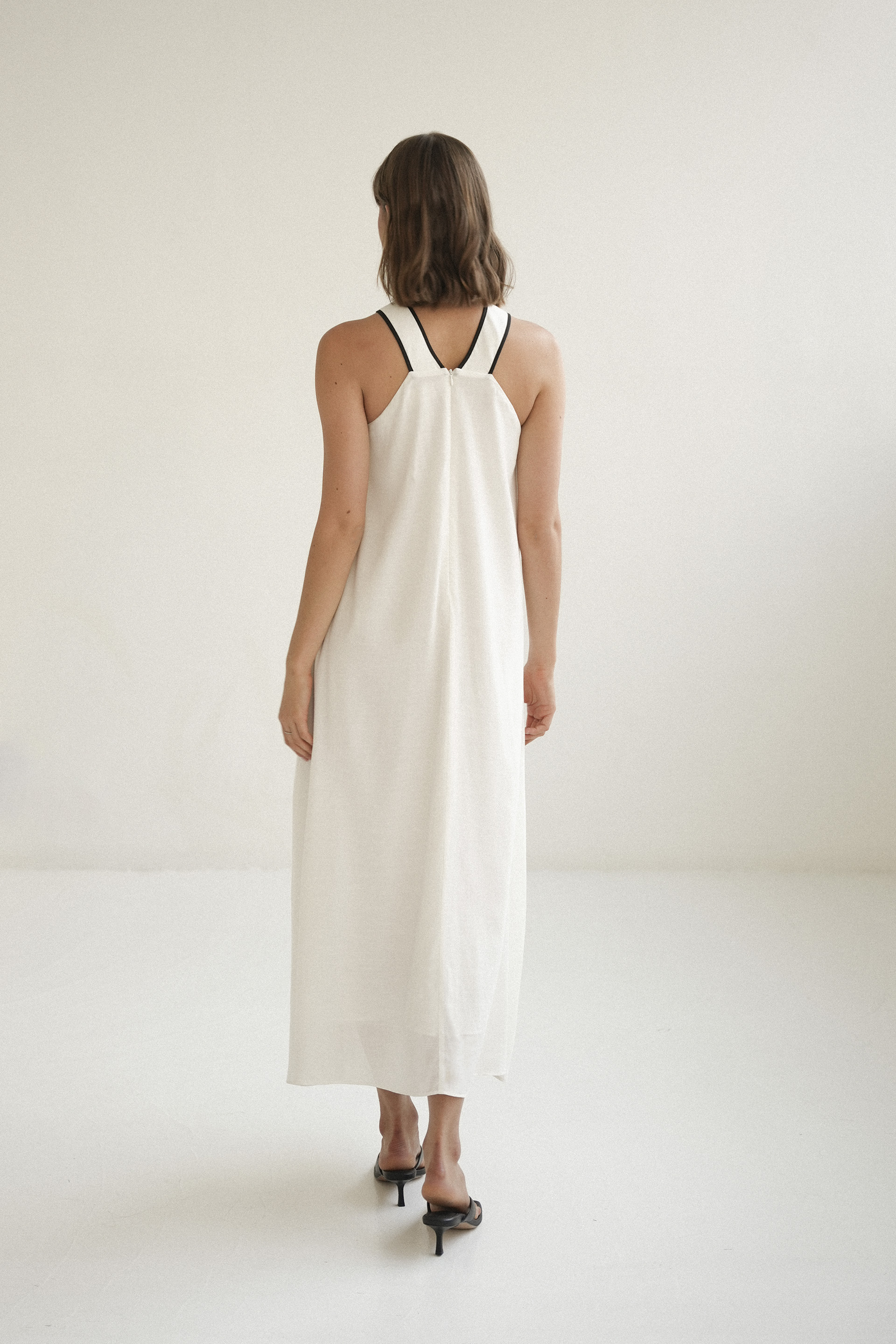 Contrast Piped Halter Dress