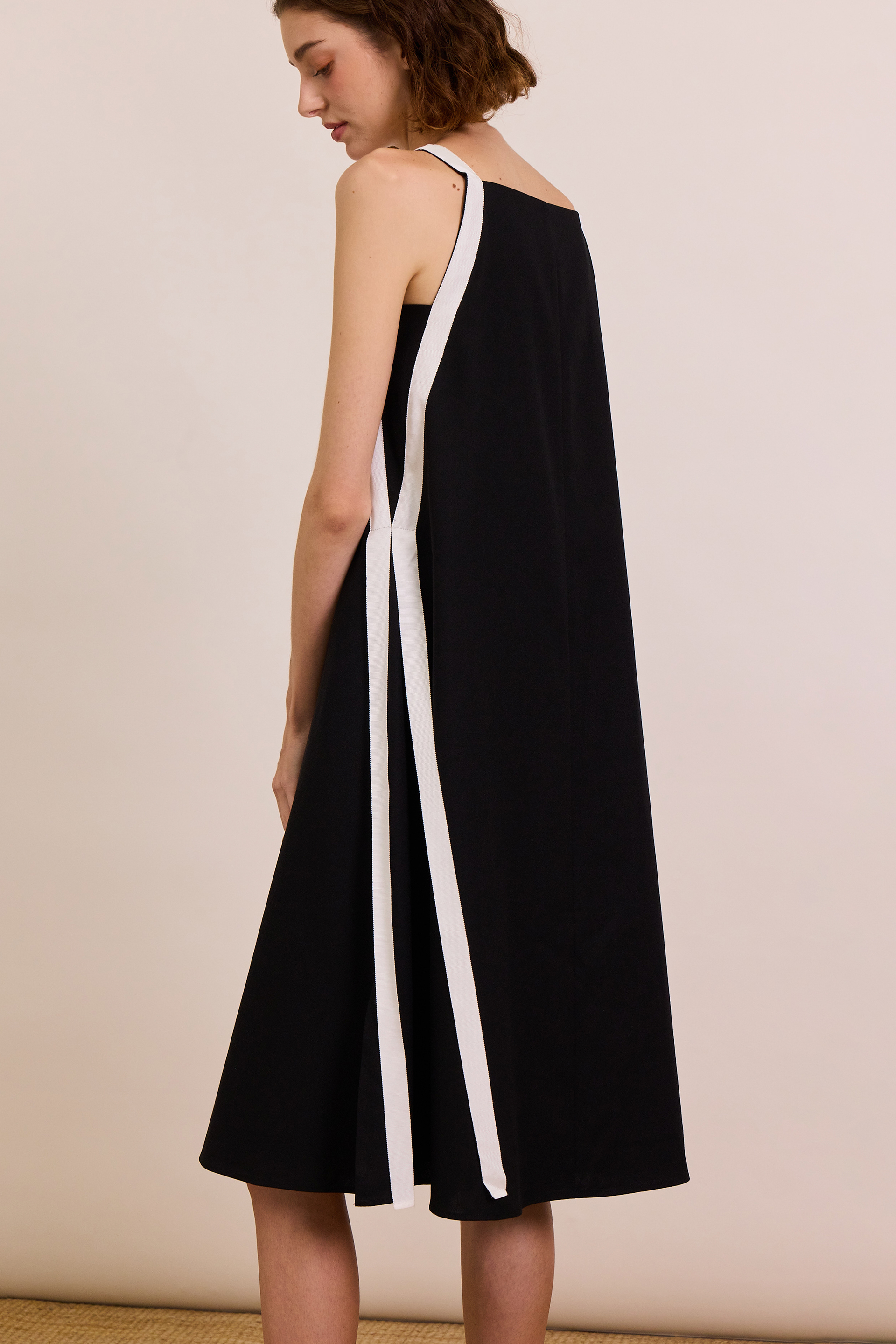 Ribbon Linen Dress