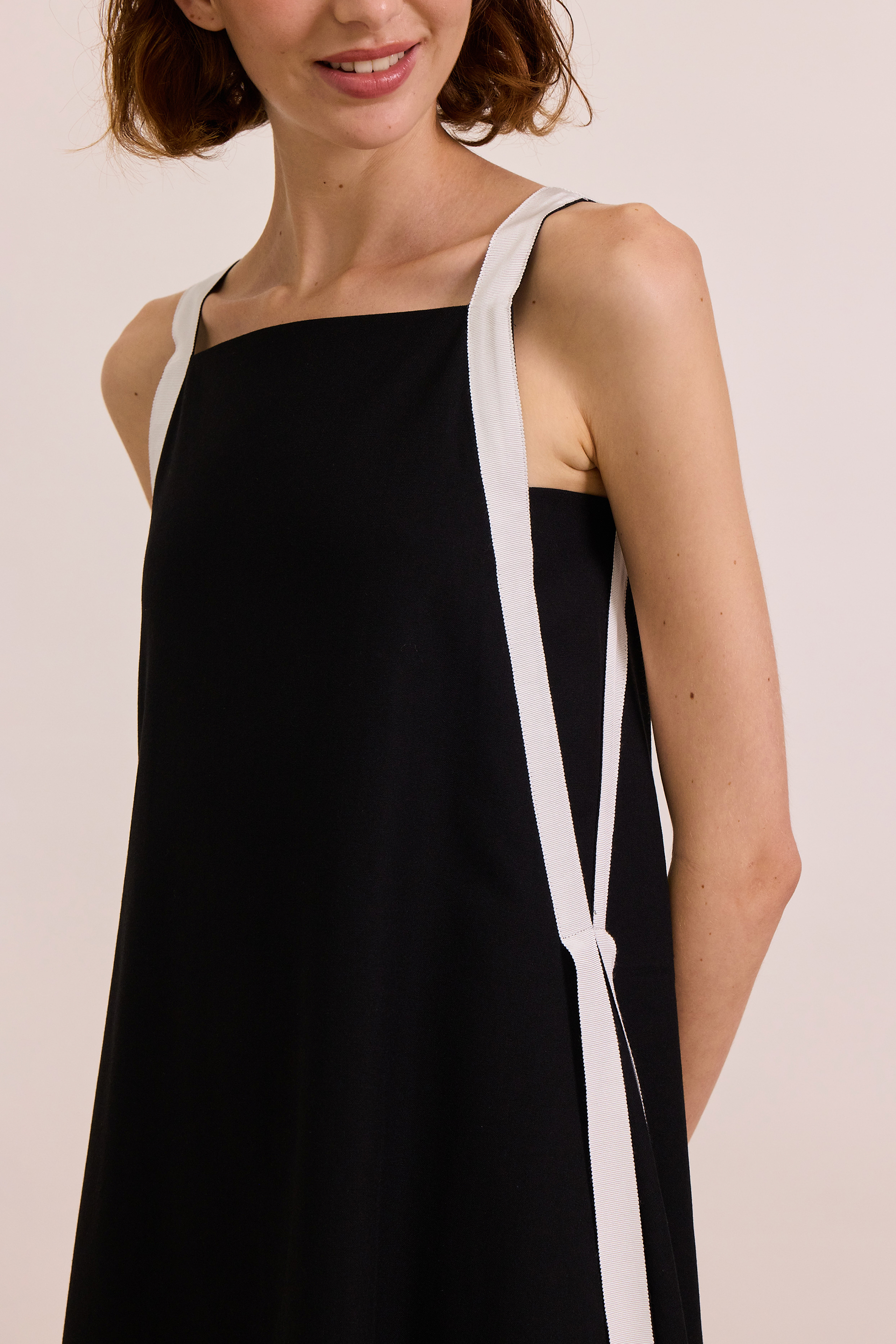 Ribbon Linen Dress