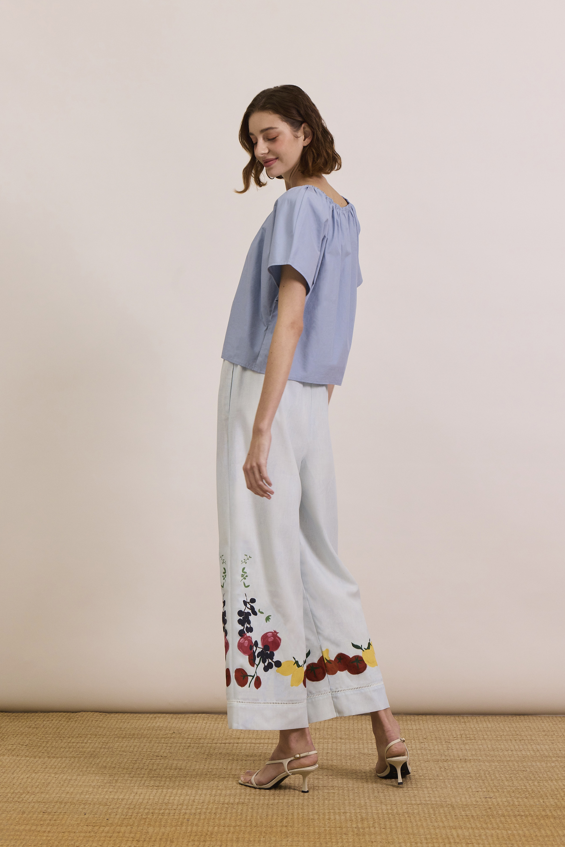 Cotton Gathered Cropped Top