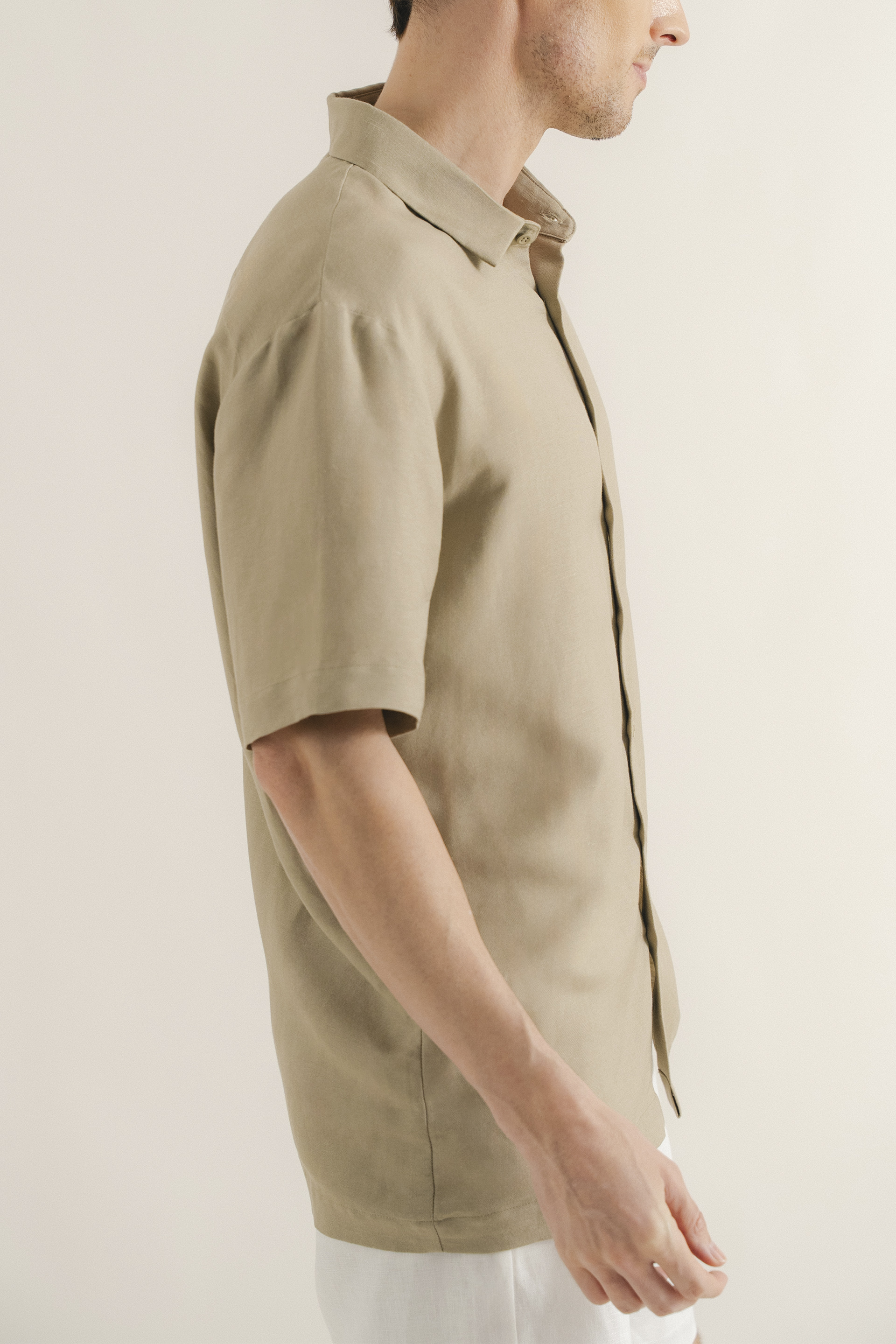 Men’s Linen Collared Shirt