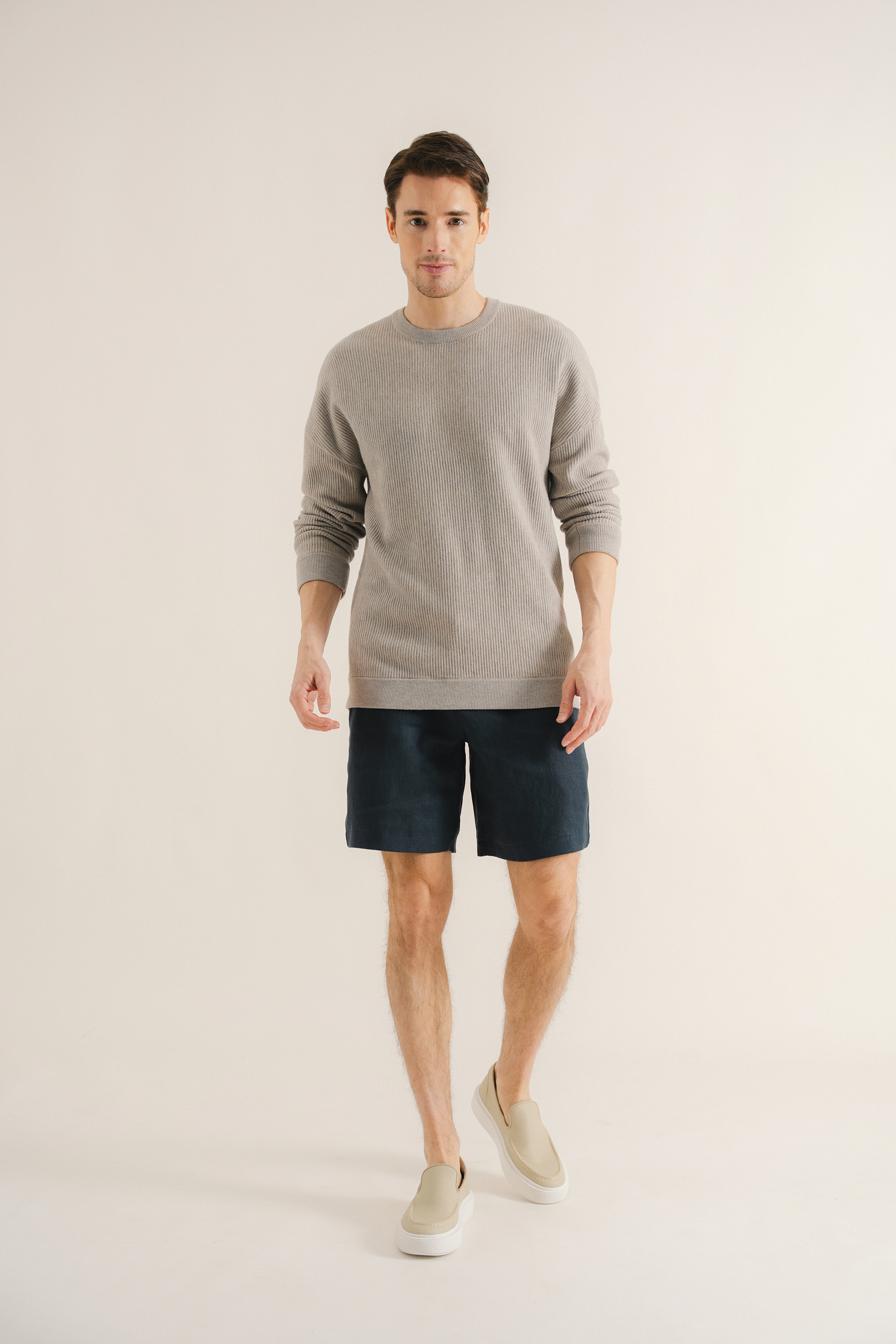 Relaxed Fit Linen Shorts
