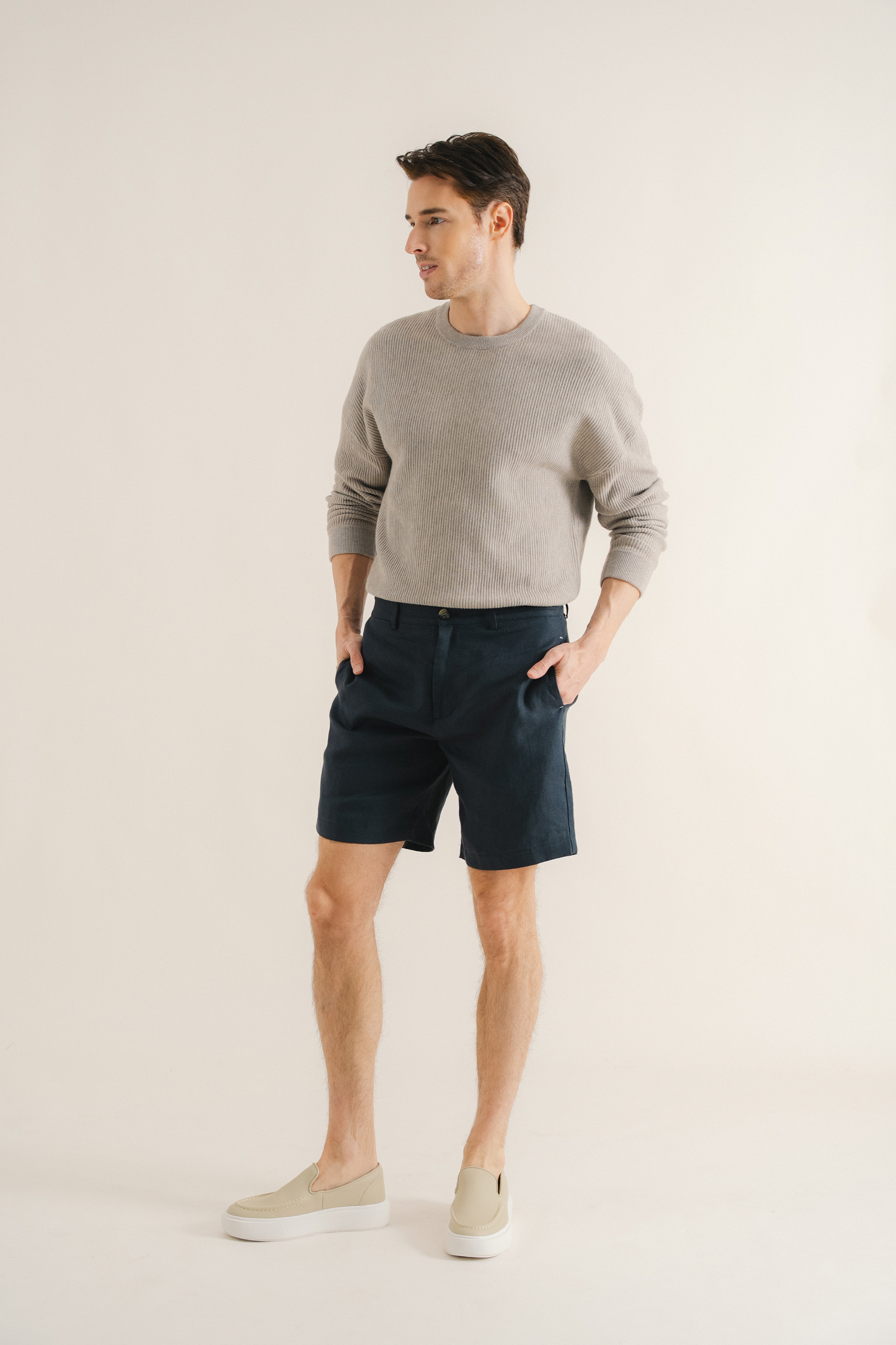 Relaxed Fit Linen Shorts