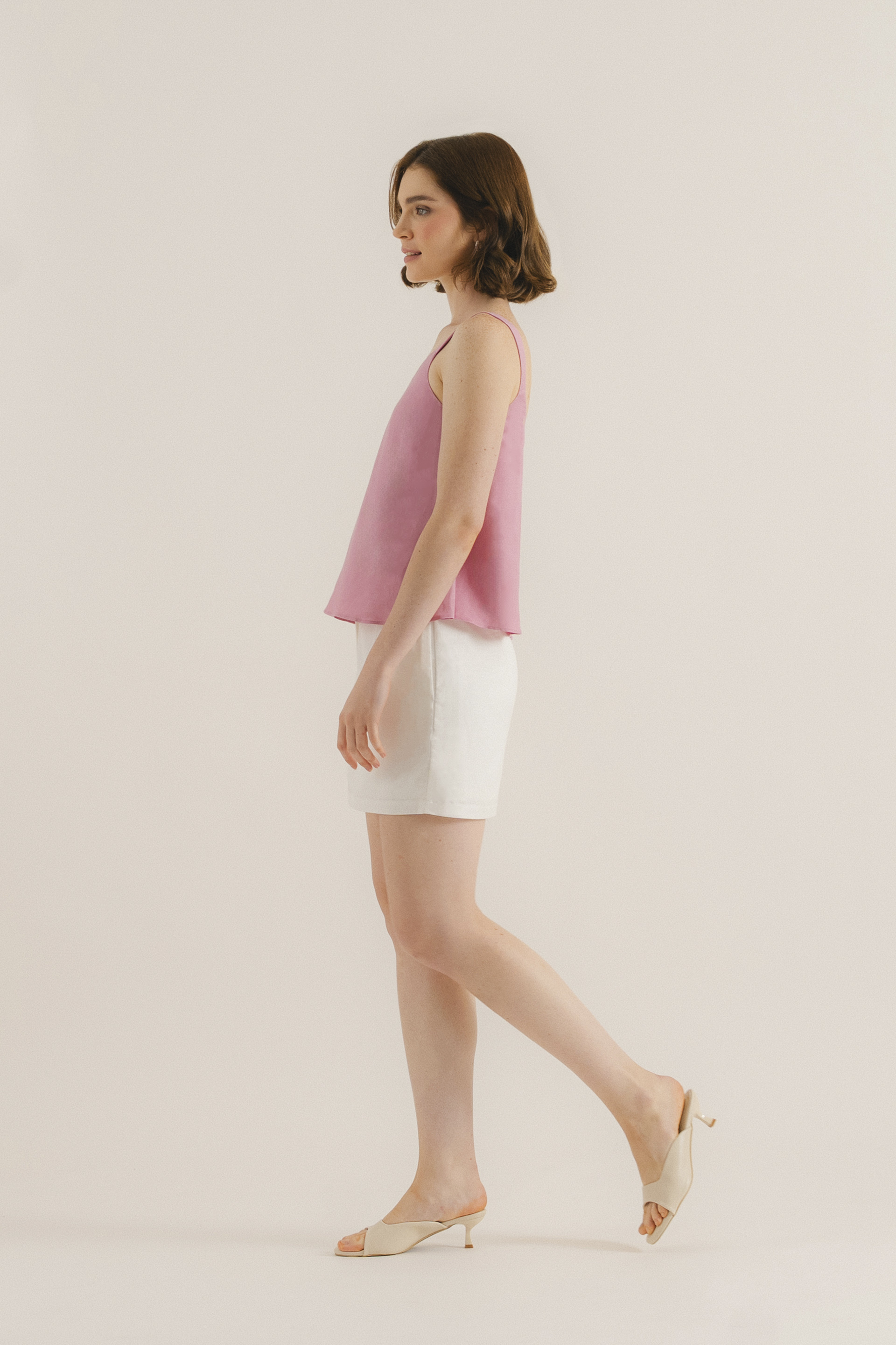 Linen Scoop-Neck Top
