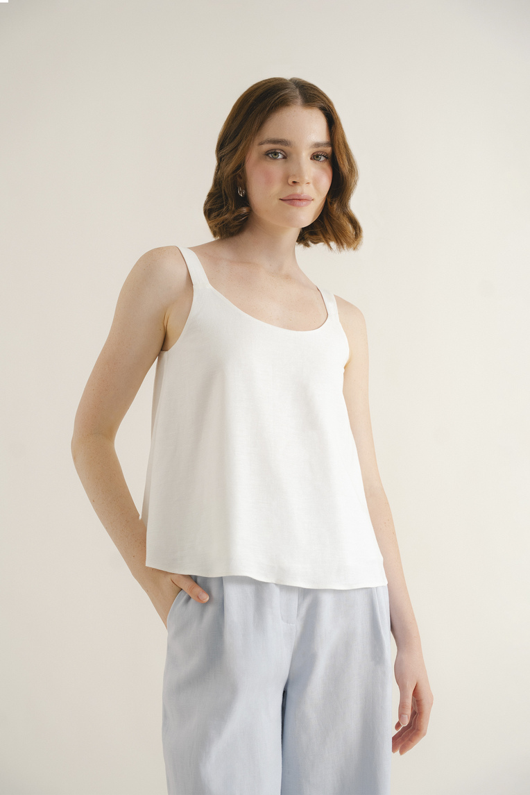 Linen Scoop-Neck Top