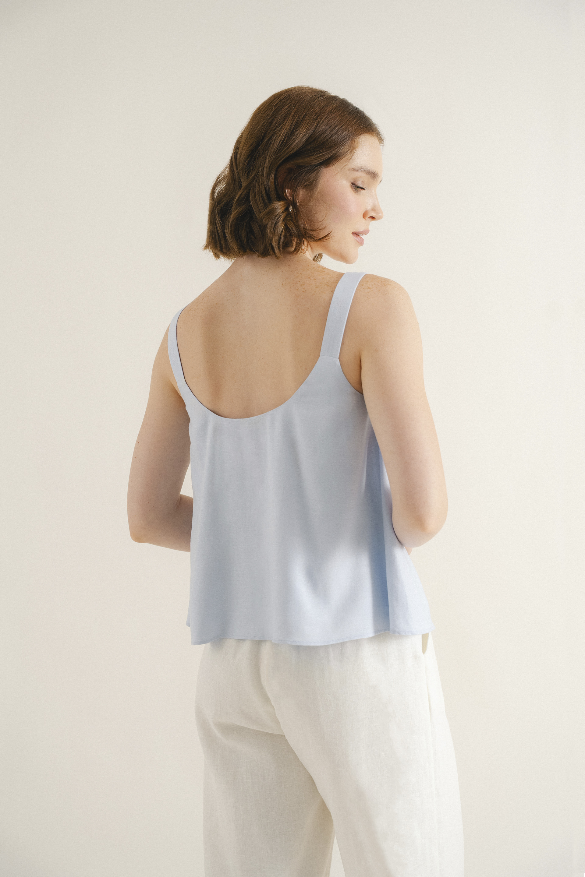 Linen Scoop-Neck Top