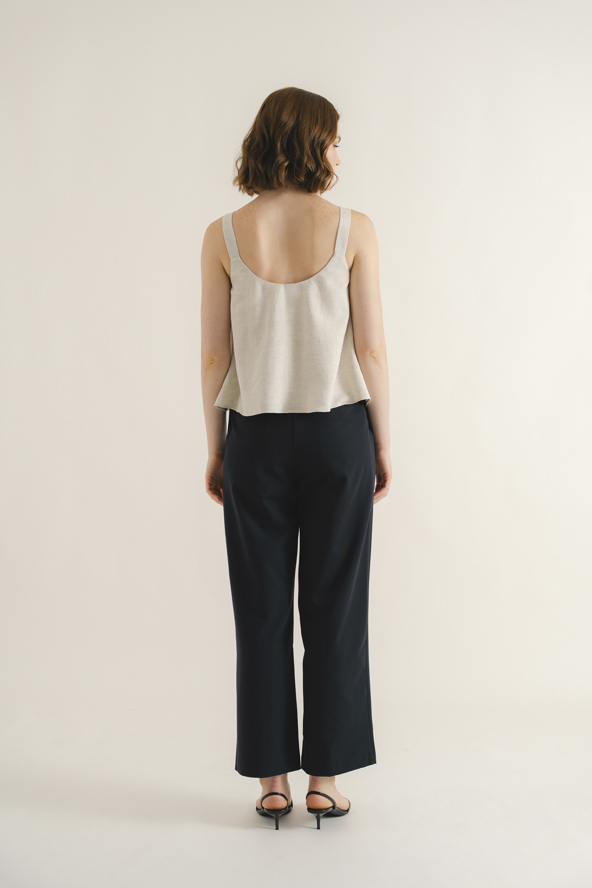 Linen Scoop-Neck Top