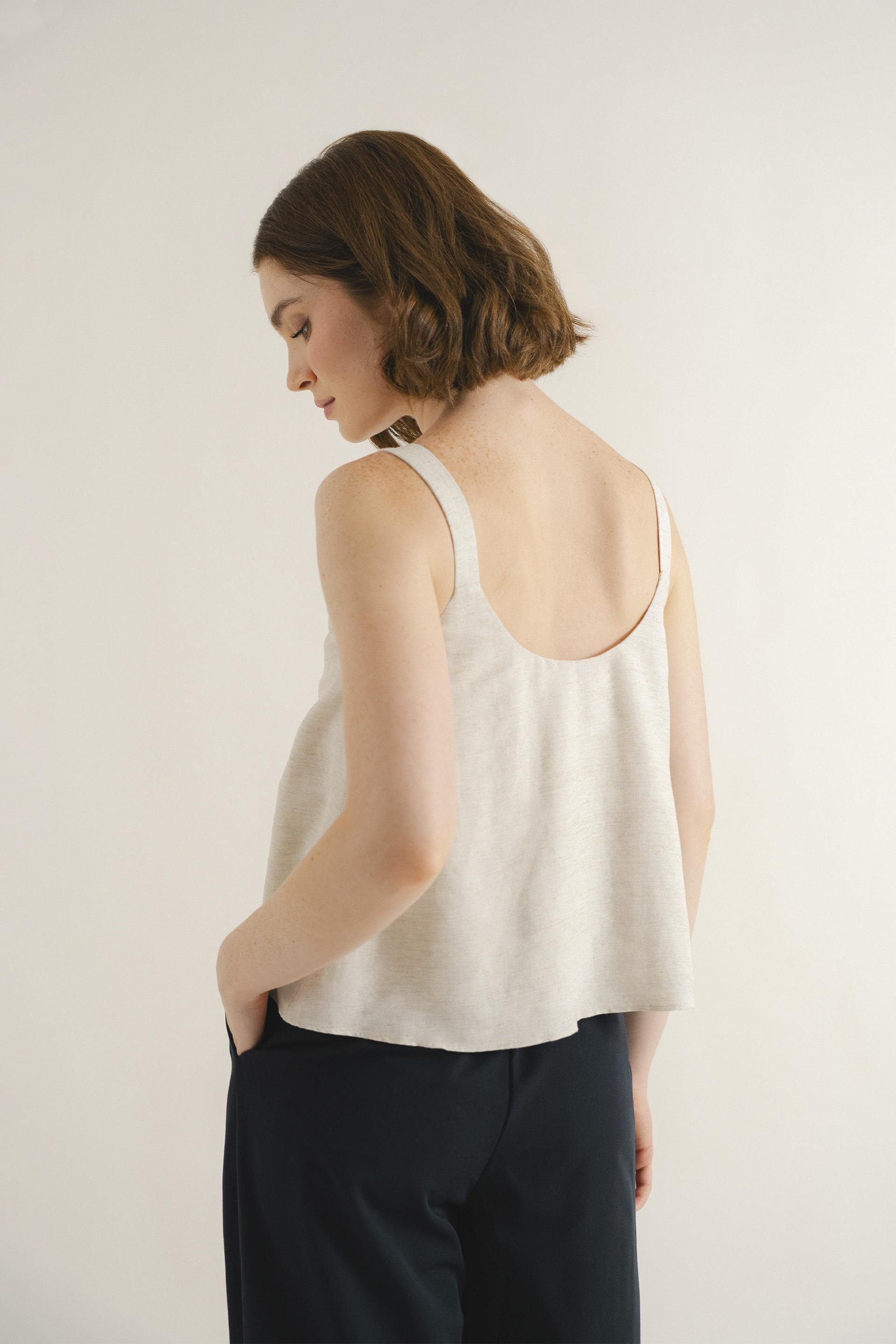 Linen Scoop-Neck Top