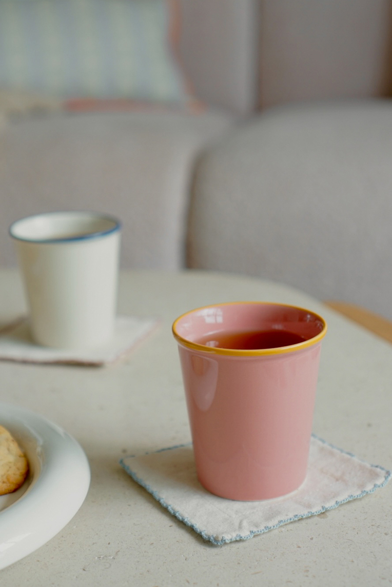 Scalloped-Edge Coaster Set