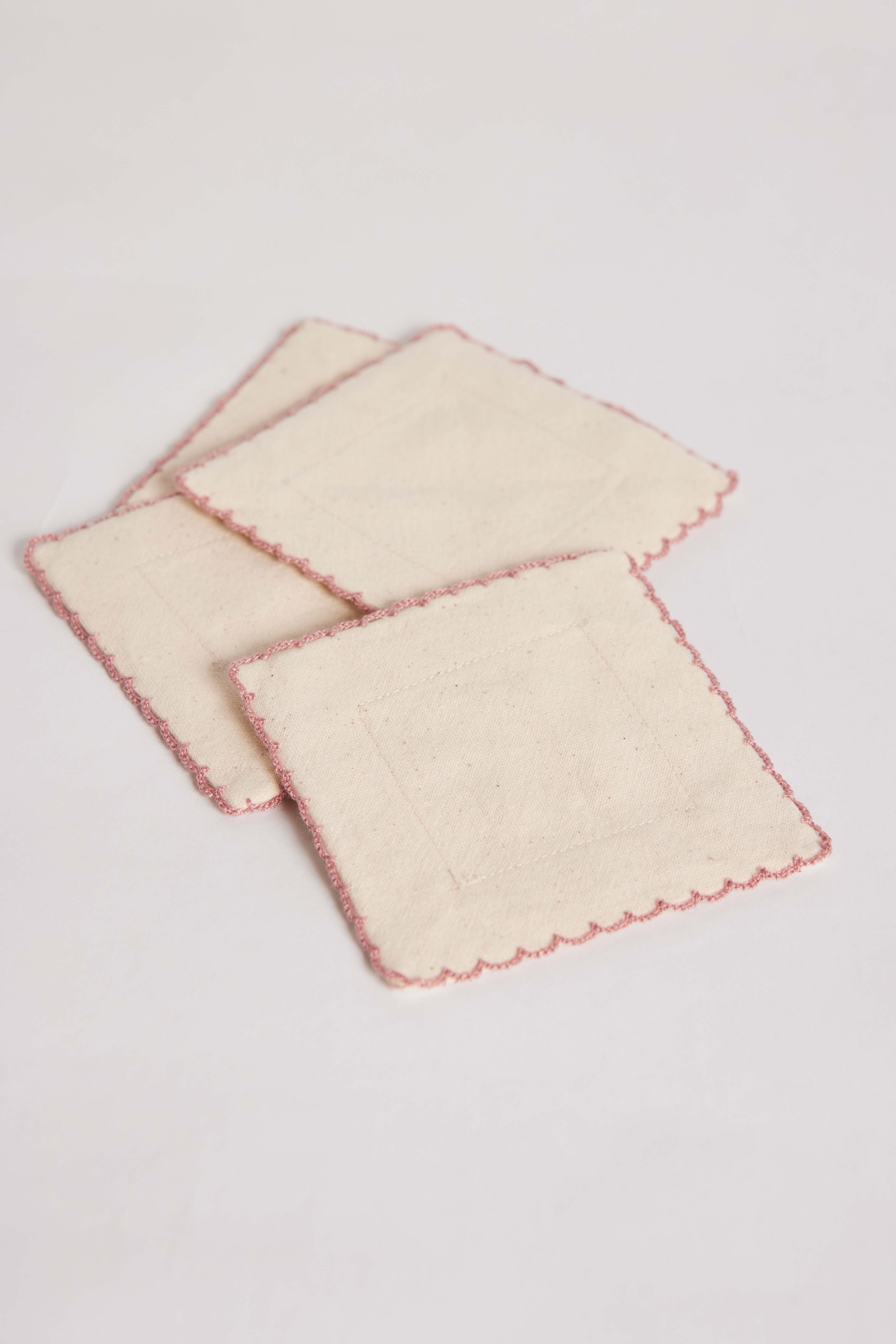 Scalloped-Edge Coaster Set