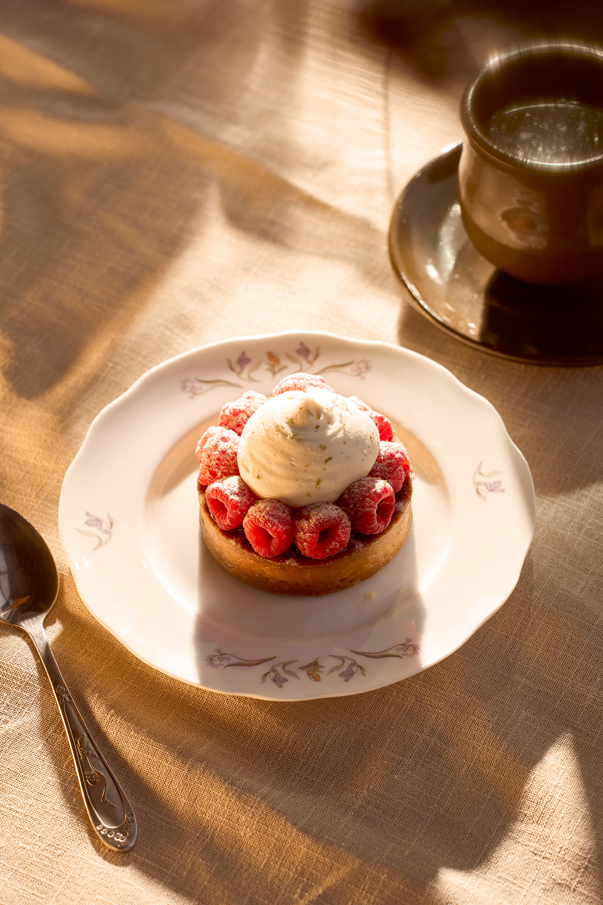 [Local Pickup Only] Keepsake Small Porcelain Plate