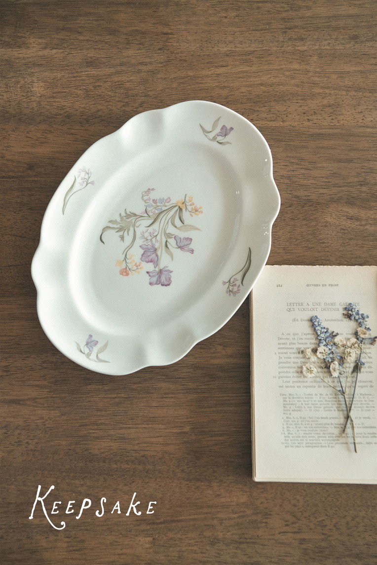 [Local Pickup Only] Keepsake Oval Porcelain Plate