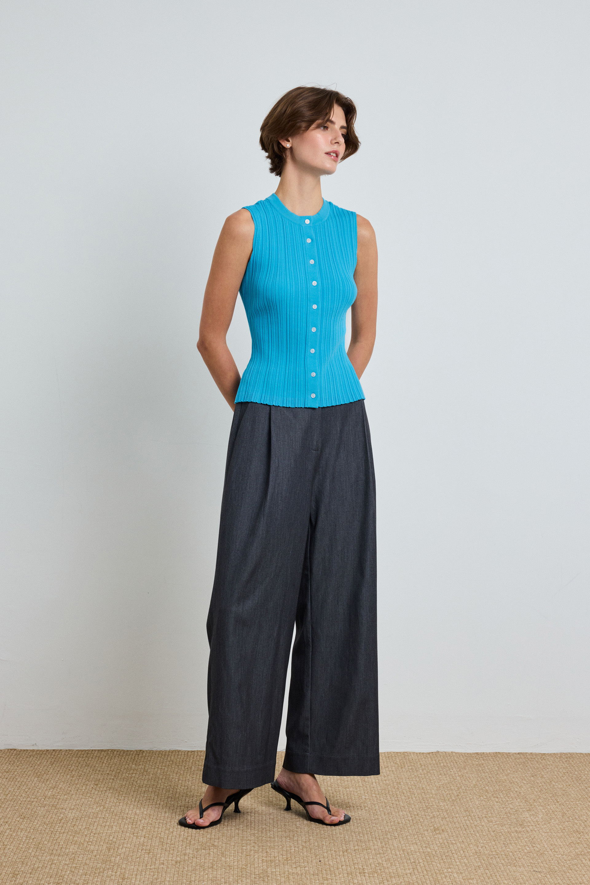 Fitted Ribbed Knit Top