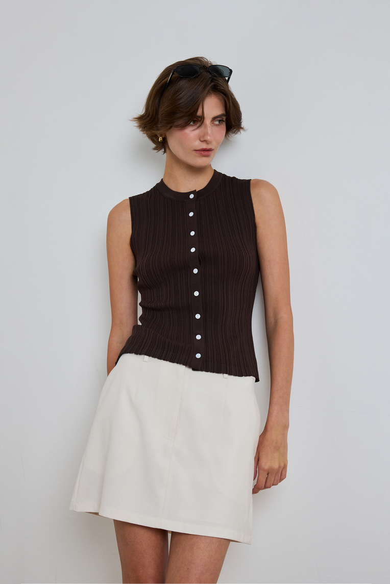 Fitted Ribbed Knit Top