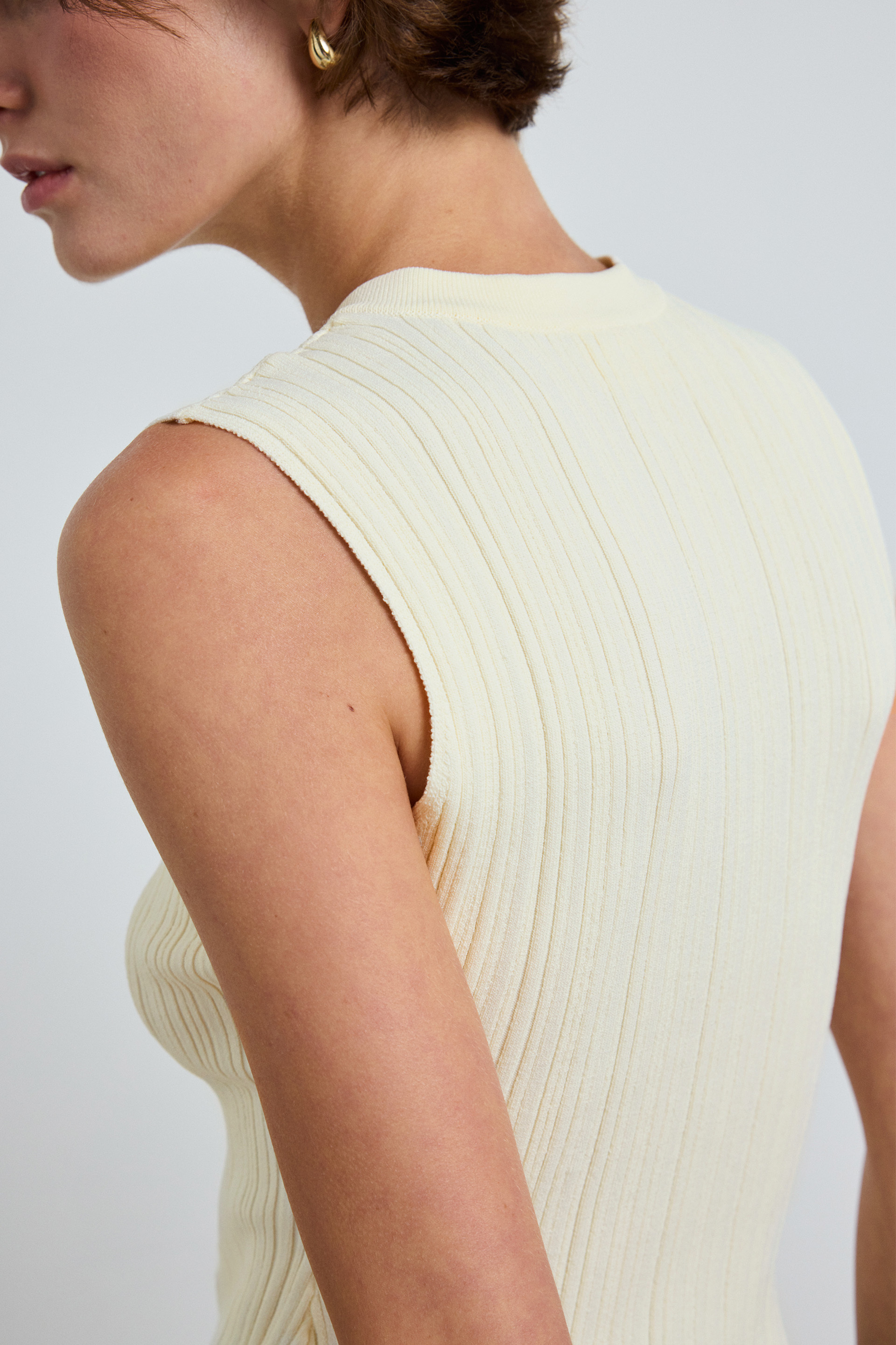 Fitted Ribbed Knit Top