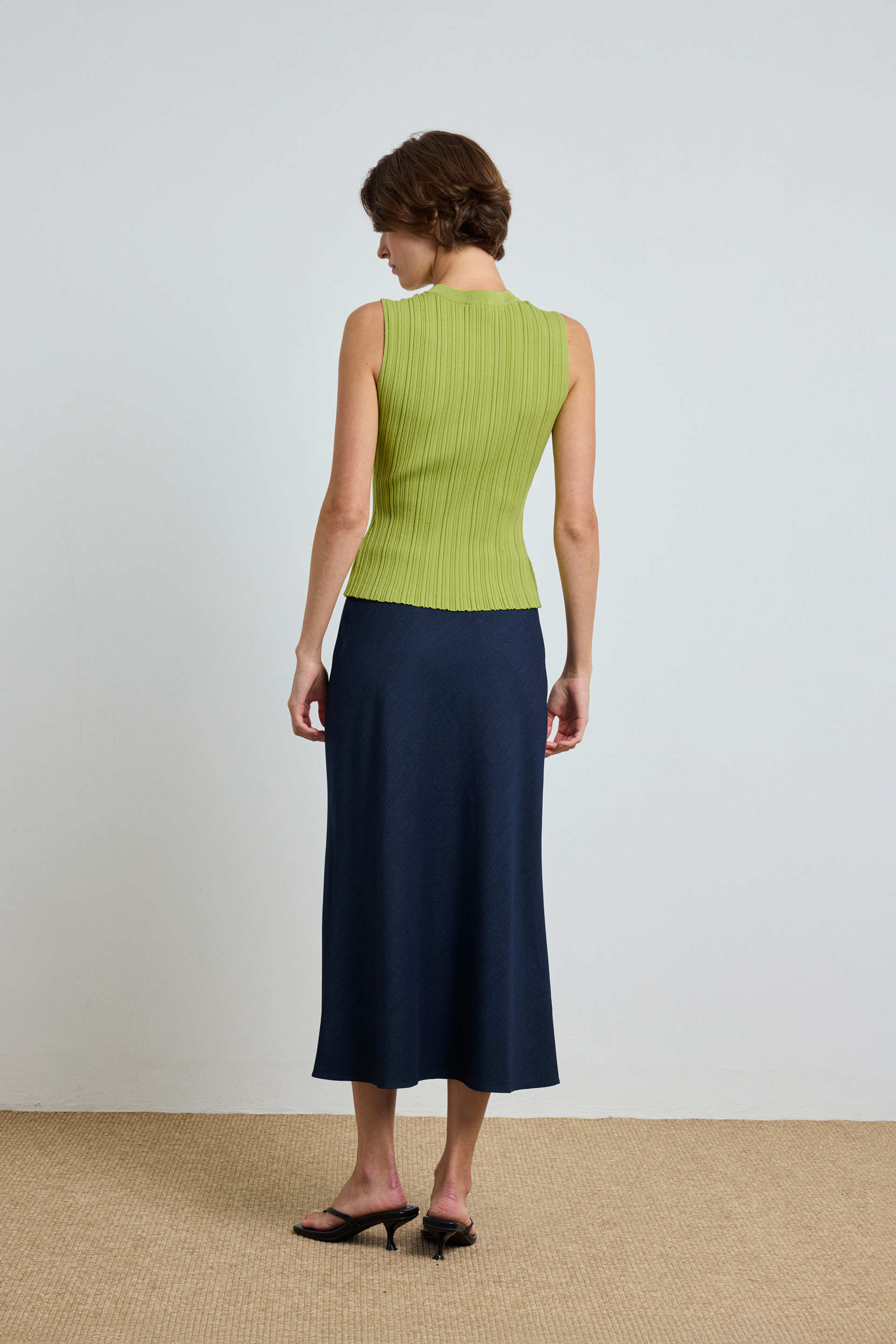 Fitted Ribbed Knit Top