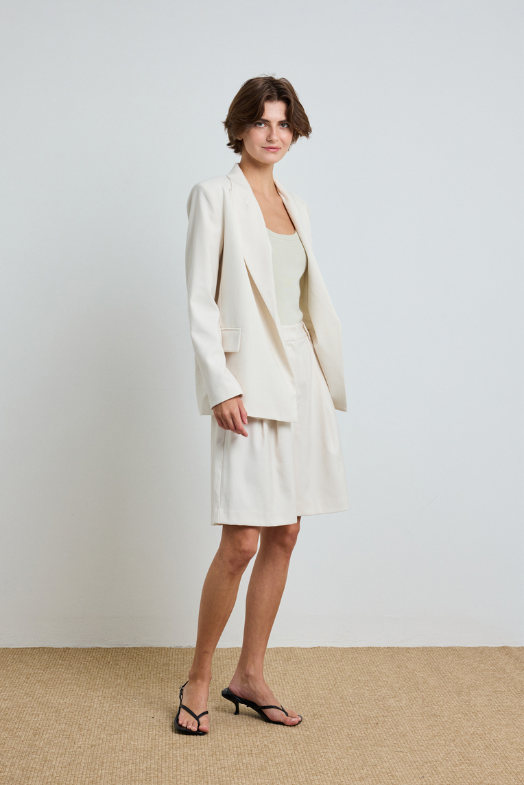 Boxy Suit Blazer